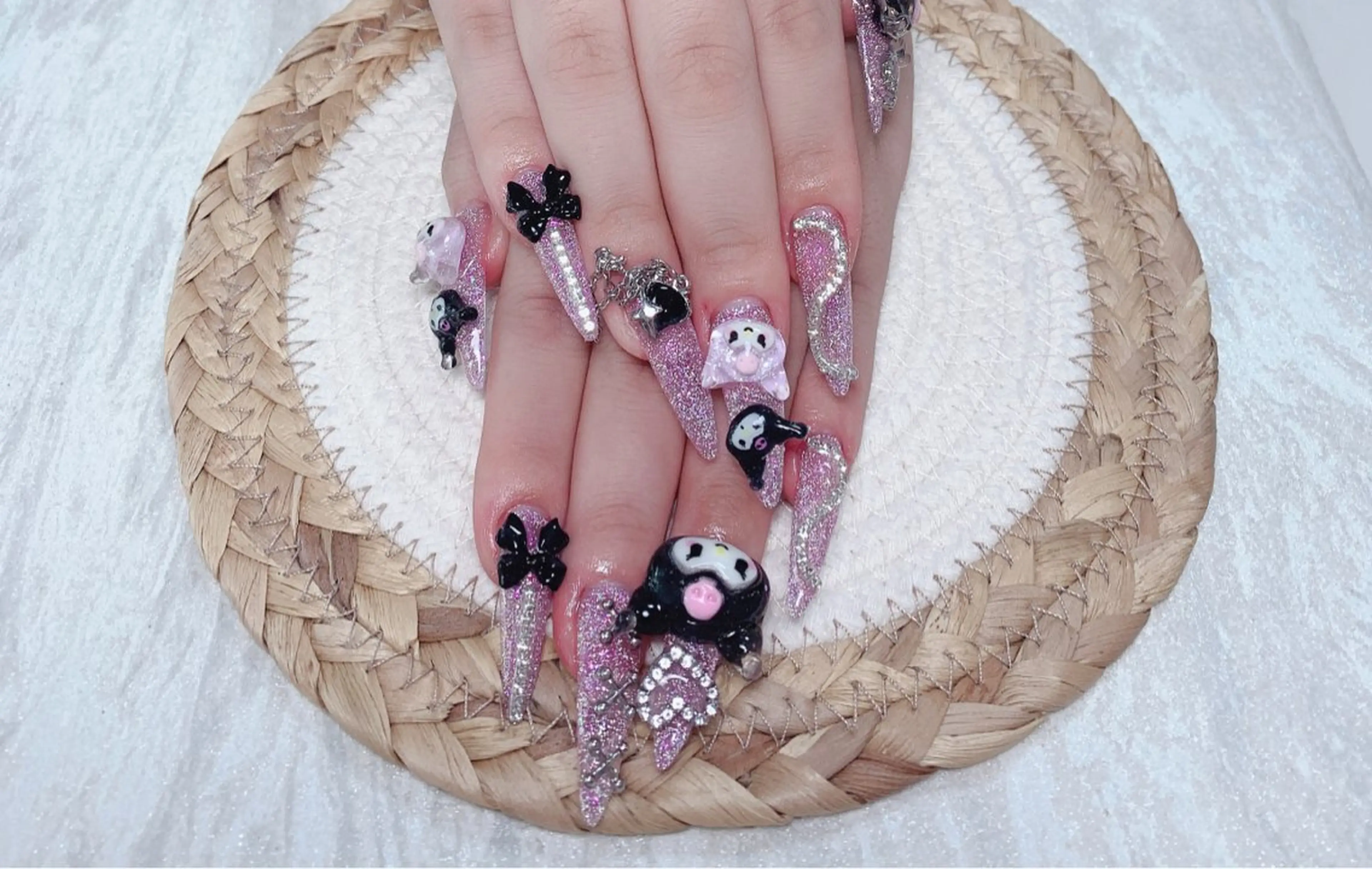 ネイル ハンドネイル uuネイルサロン所属・uu ネイルサロン関内🌼のネイルデザイン