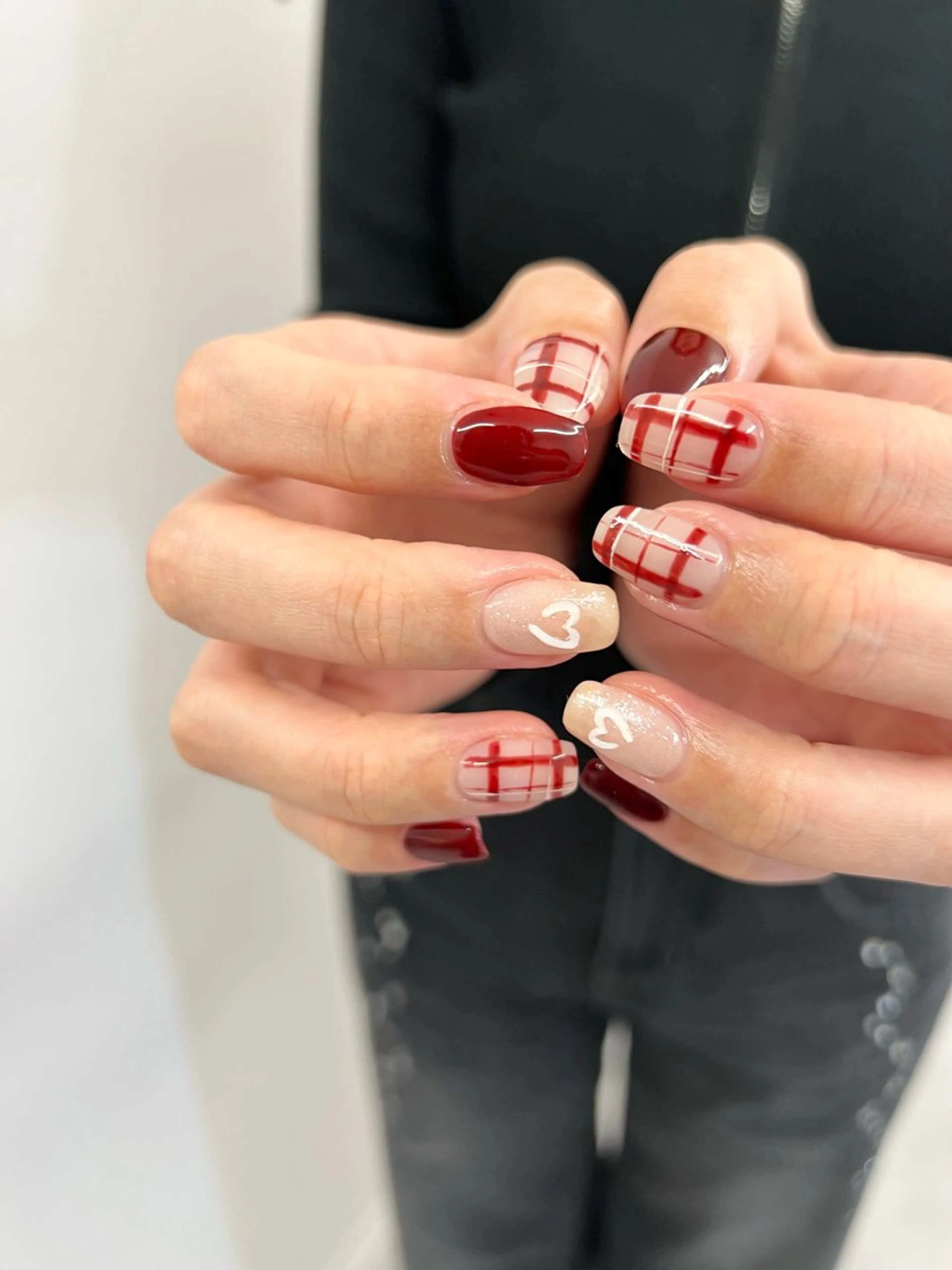 ネイル ボルドー フレンチネイル ジェルネイル ハート マグネットネイル ハンドネイル ハンドケア Bana_ Nailのネイルデザイン