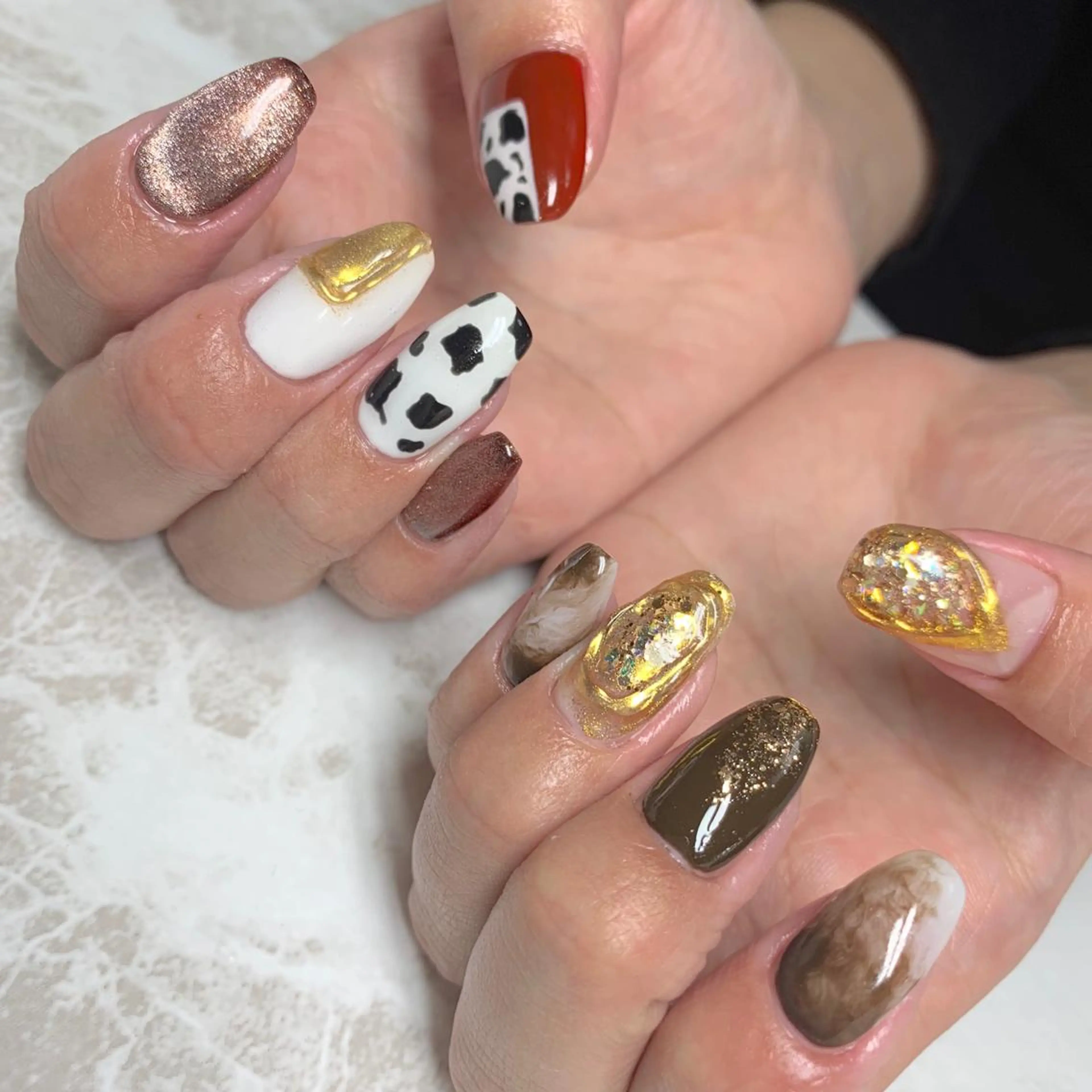 ネイル アートネイル 冬ネイル クリスマス ハンドネイル ハンドケア LULU LIMAのネイルデザイン