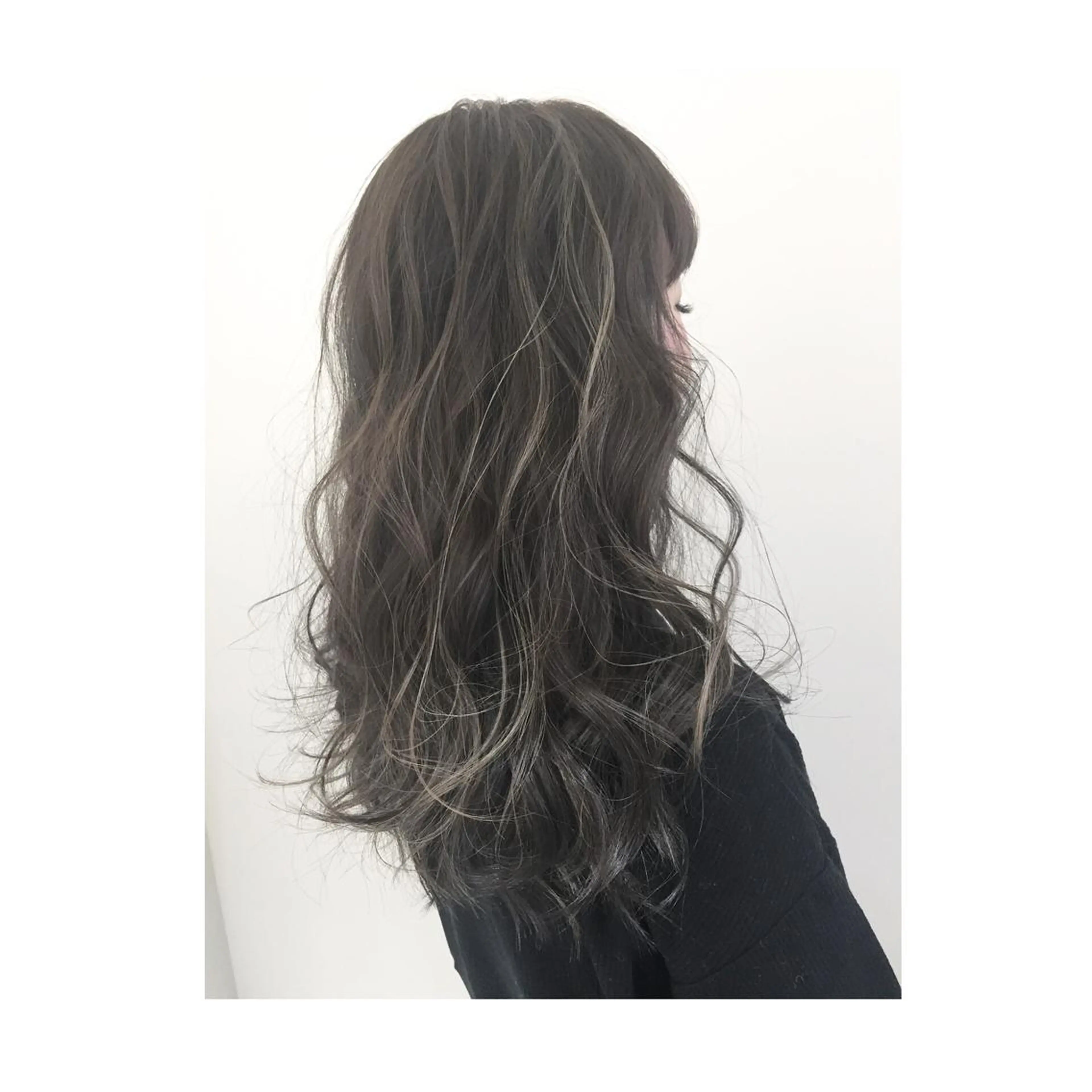 ロング ✂️小顔カット✂️ 山本有紀のヘアスタイル