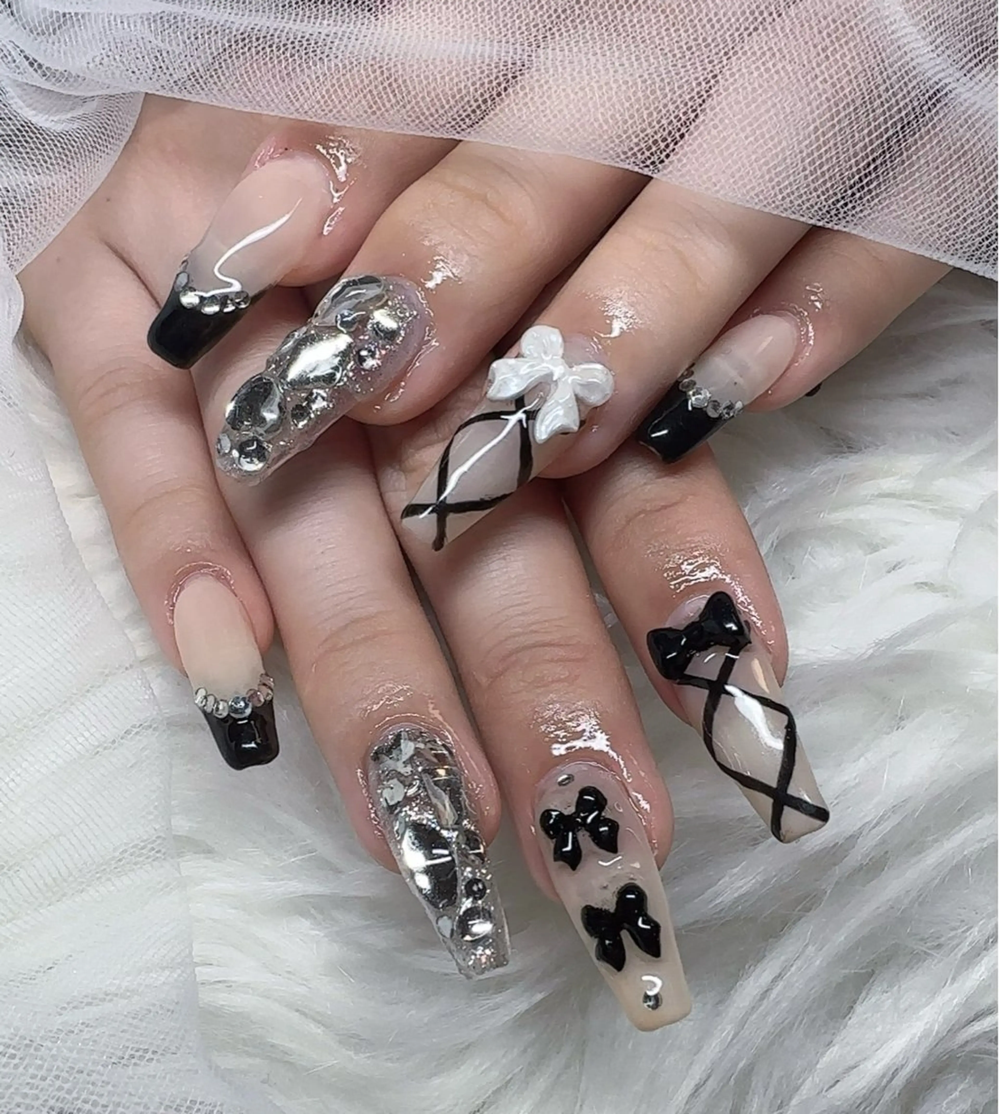 ネイル 持ち込み ハンドネイル Rave所属・touma Rinaのネイルデザイン