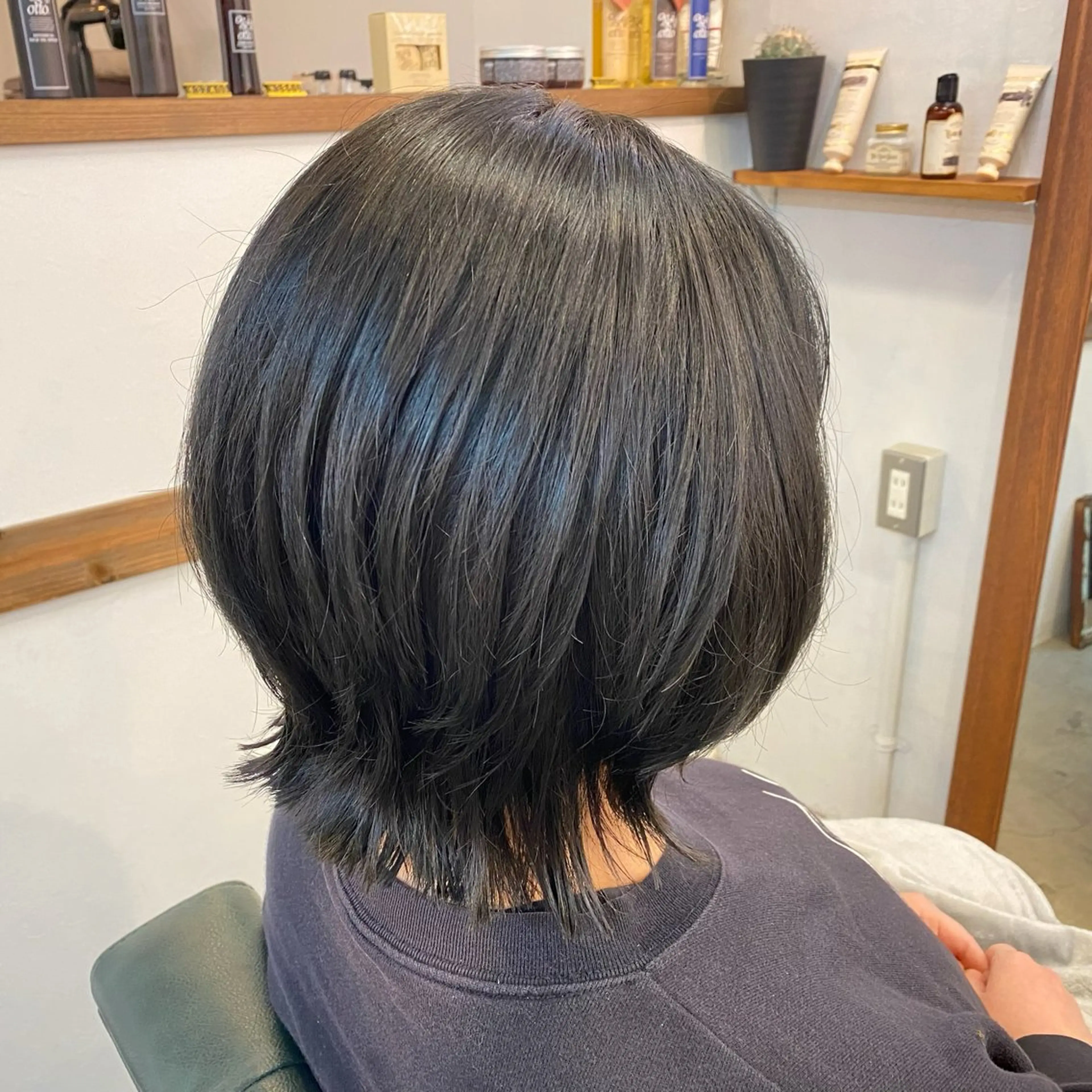 ミディアム カラー 木宮 美緒のヘアスタイル