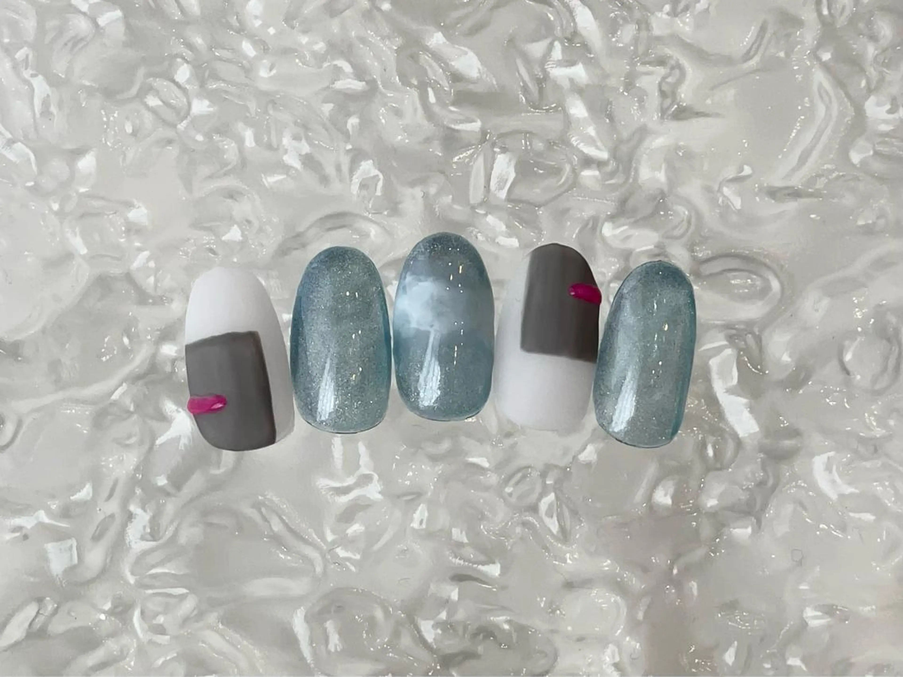 ネイル アートネイル ジェルネイル ニュアンスネイル オフィスネイル シンプルネイル ハンドネイル kinjo yuaのネイルデザイン