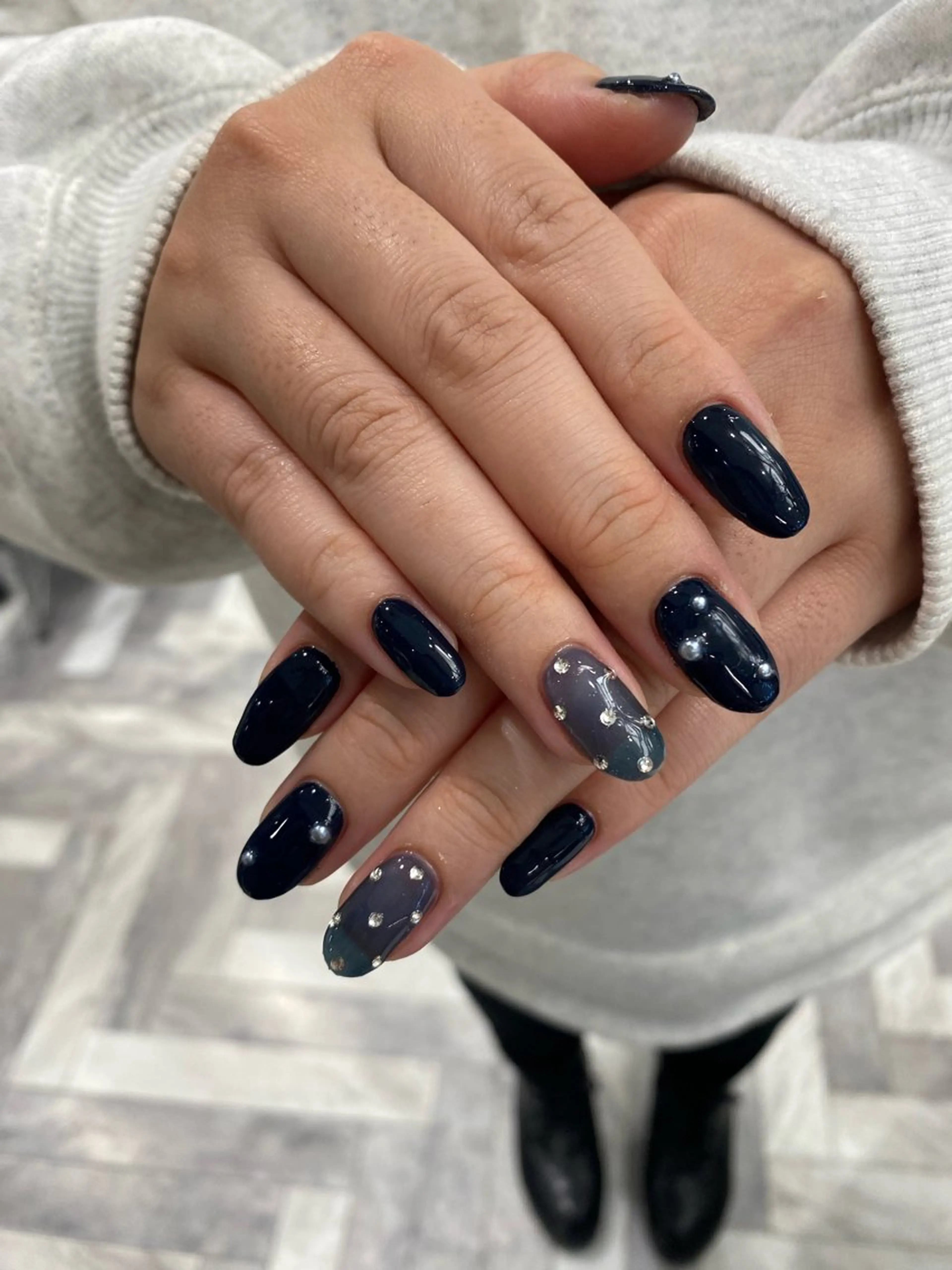 ネイル ハンドネイル カンナ【Y2Kネイル /コーンロウ】のネイルデザイン