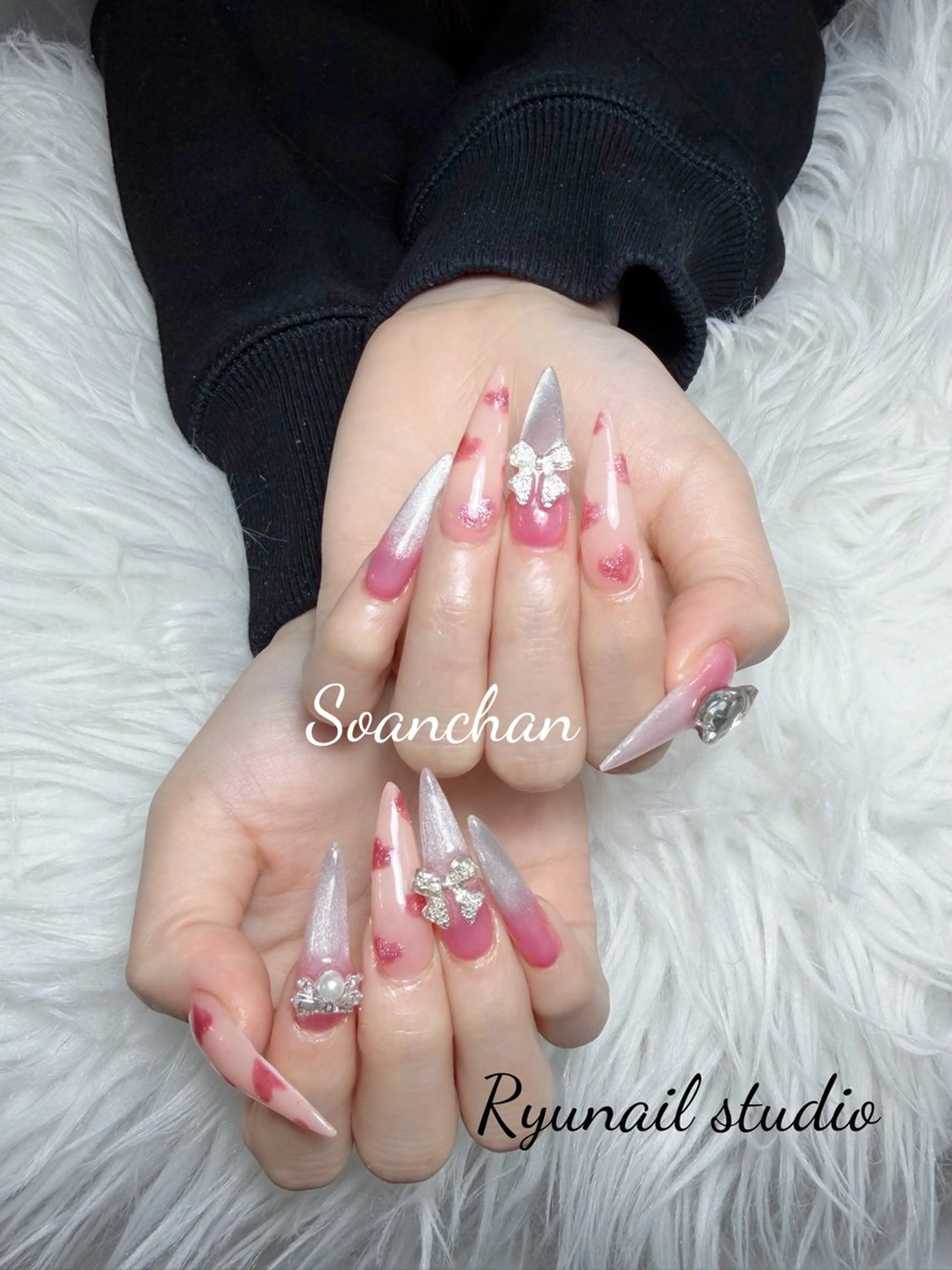 ネイル アートネイル ジェルネイル マグネットネイル ニュアンスネイル シンプルネイル ハンドネイル Ryu Nail NekoChanのネイルデザイン