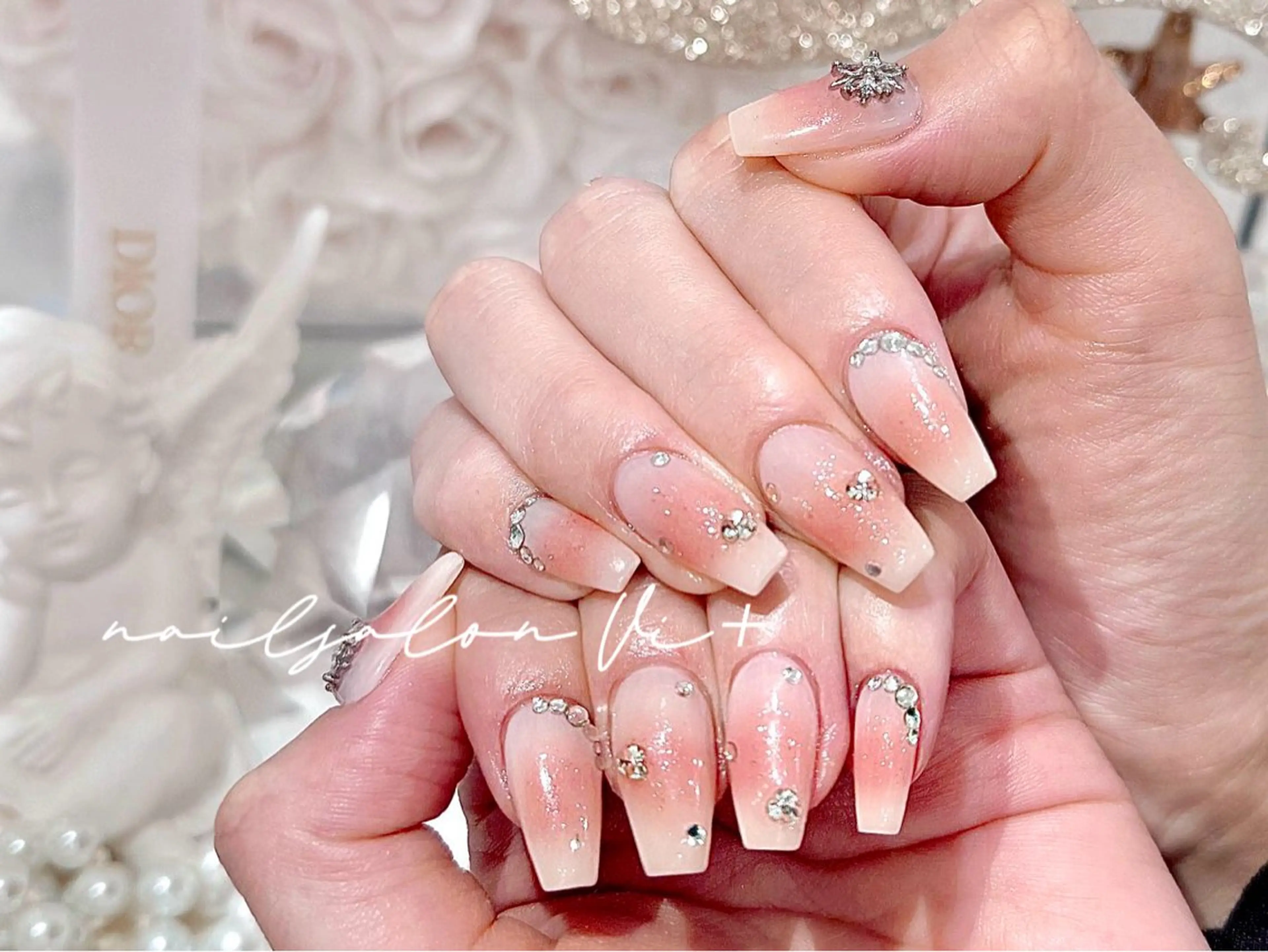 ネイル ハンドネイル ✨Nailsalon Vi+✨のネイルデザイン