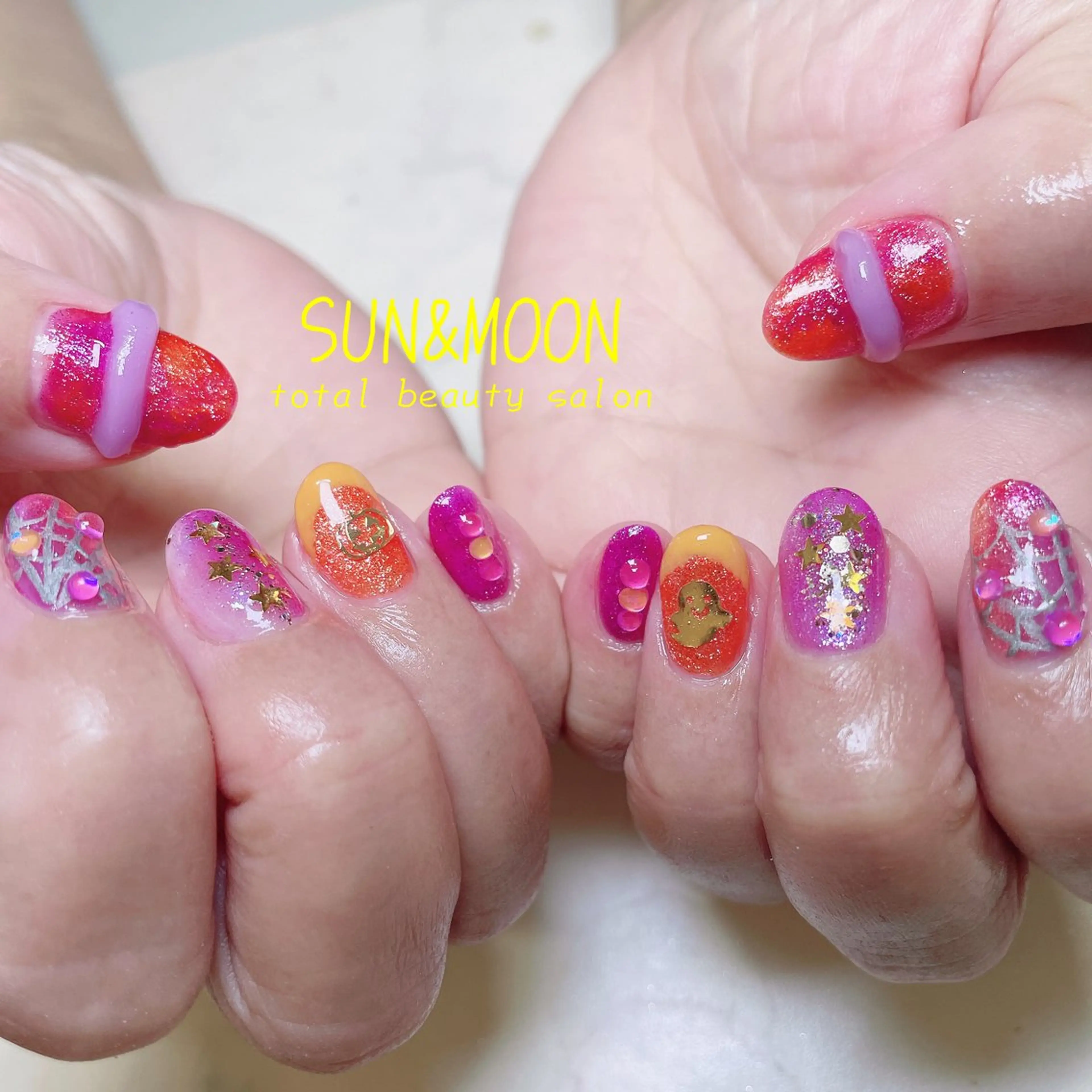 ネイル ハロウィン ハンドネイル SUN&MOON所属・SUN&MOON REOのネイルデザイン