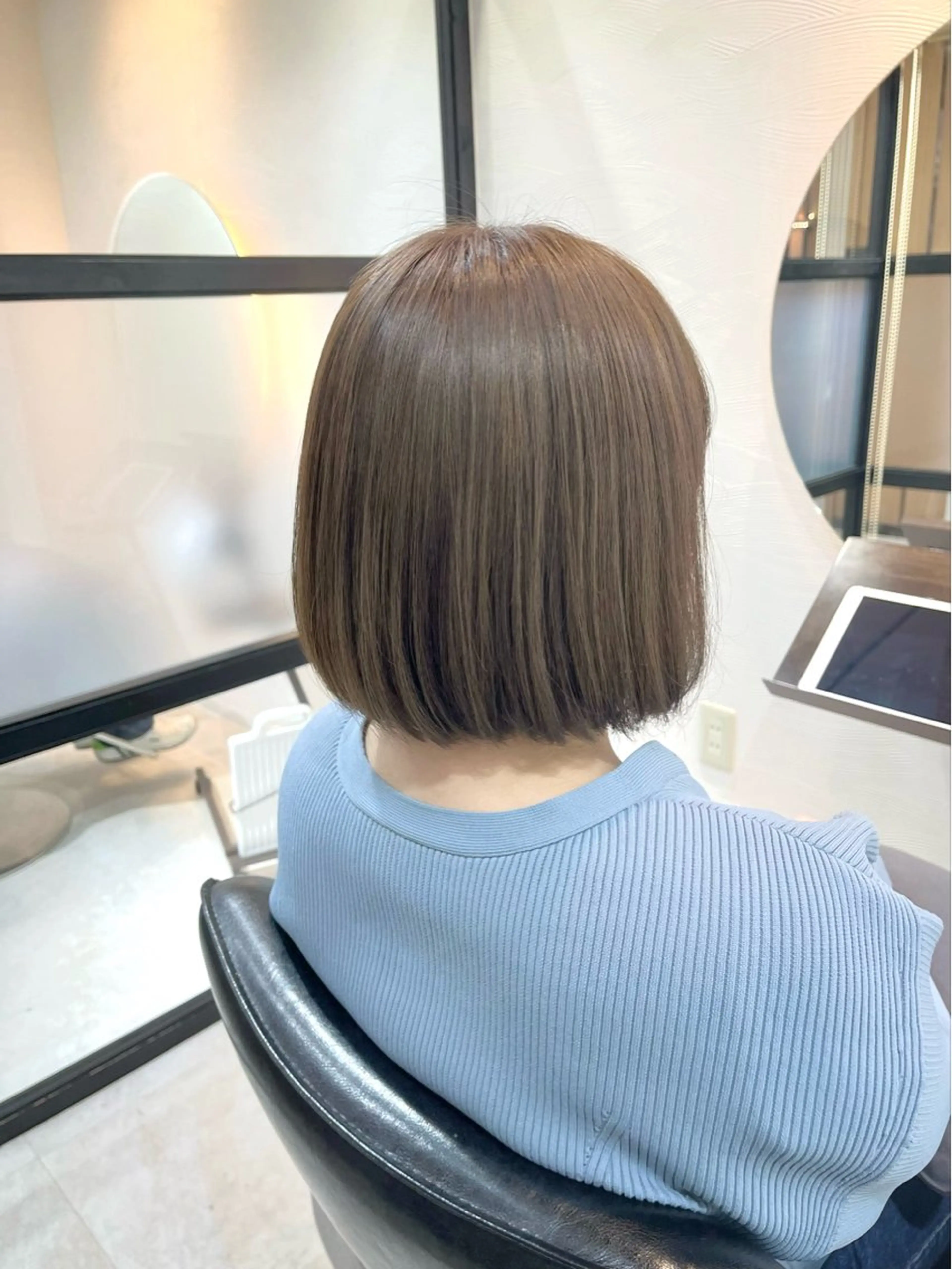 ミディアム カラー ブリーチ ダブルカラー ブリーチなしカラー ヘアカラー トリートメント 【ニュアンスカラー・ 髪質改善】スズキカナのヘアスタイル