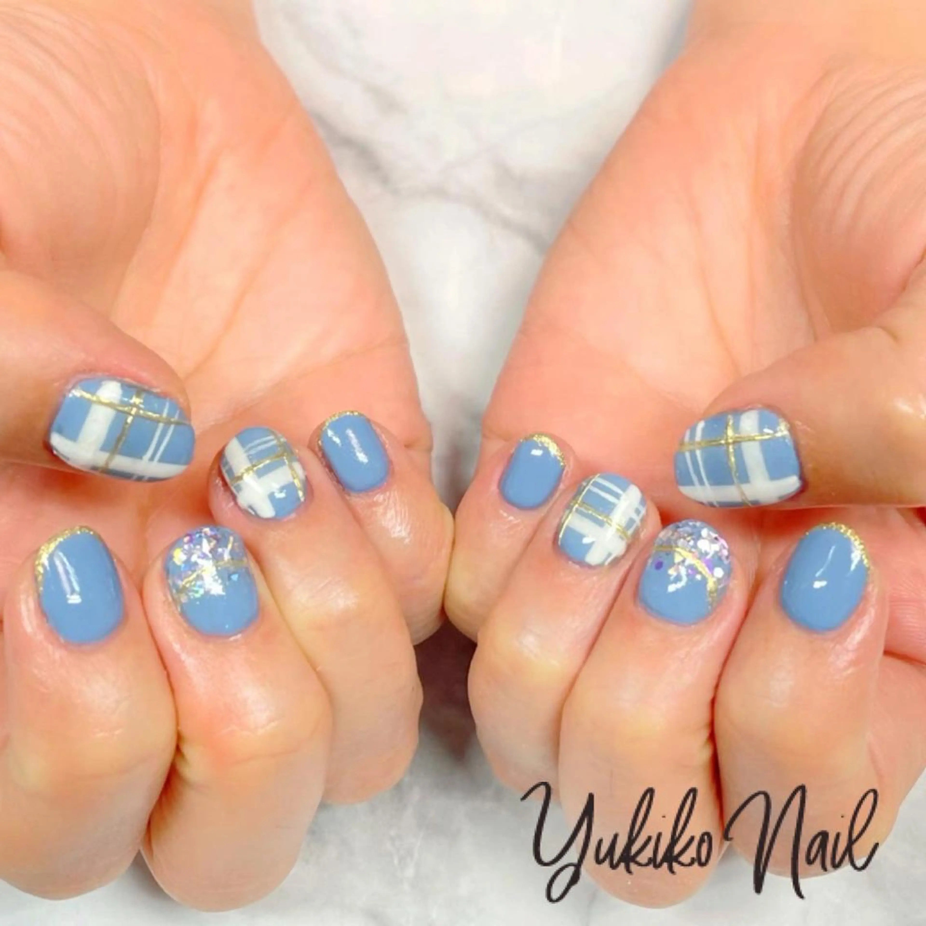 ネイル ブルー ミラーネイル 冬ネイル ハンドネイル ユキコ ネイルのネイルデザイン
