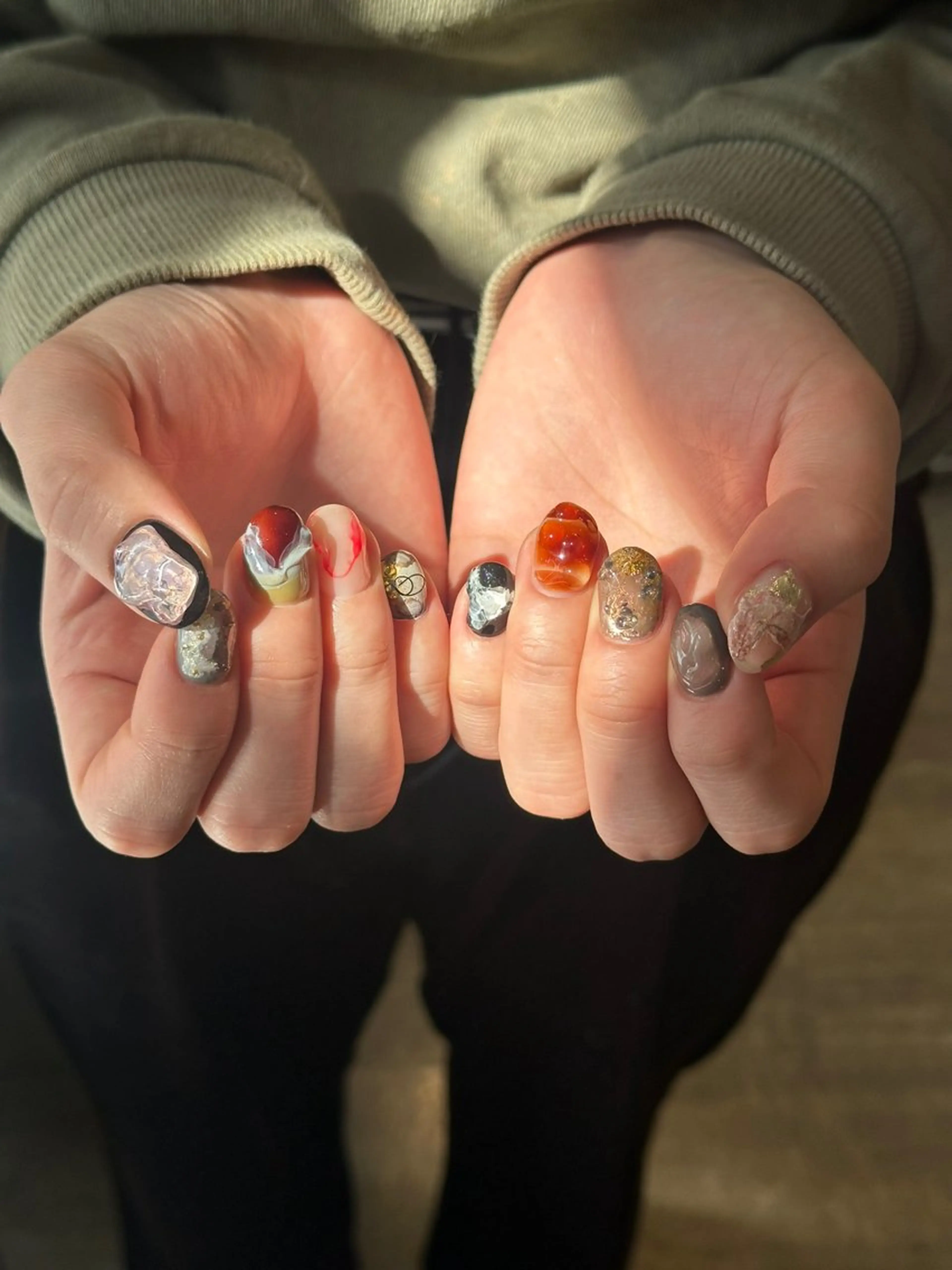 ネイル ニュアンスネイル ハンドネイル Natsuko 🪼のネイルデザイン