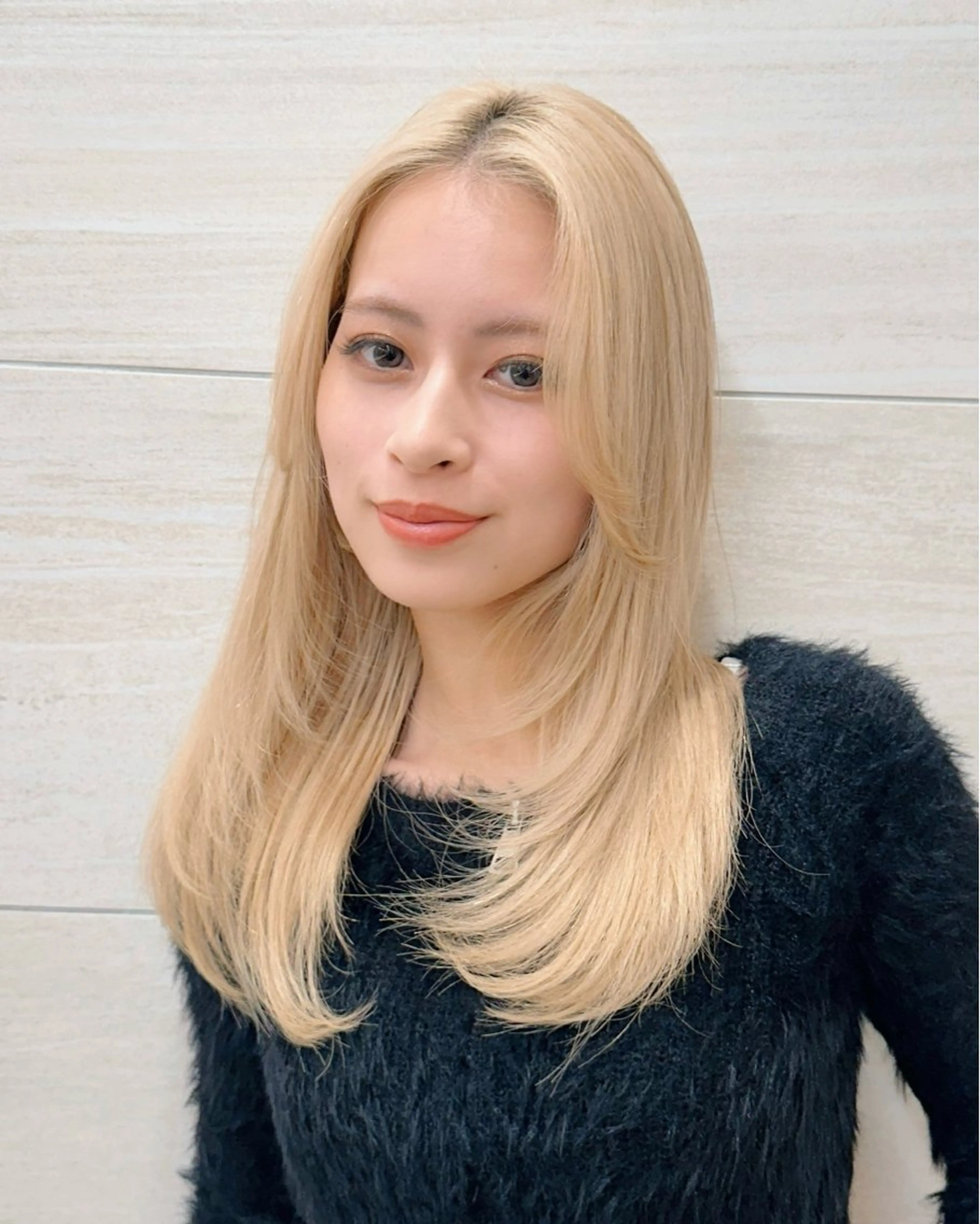 ロング カラー ブロンド レイヤーカット ✨小顔顔まわり✨ サイトウ　アツキのヘアスタイル