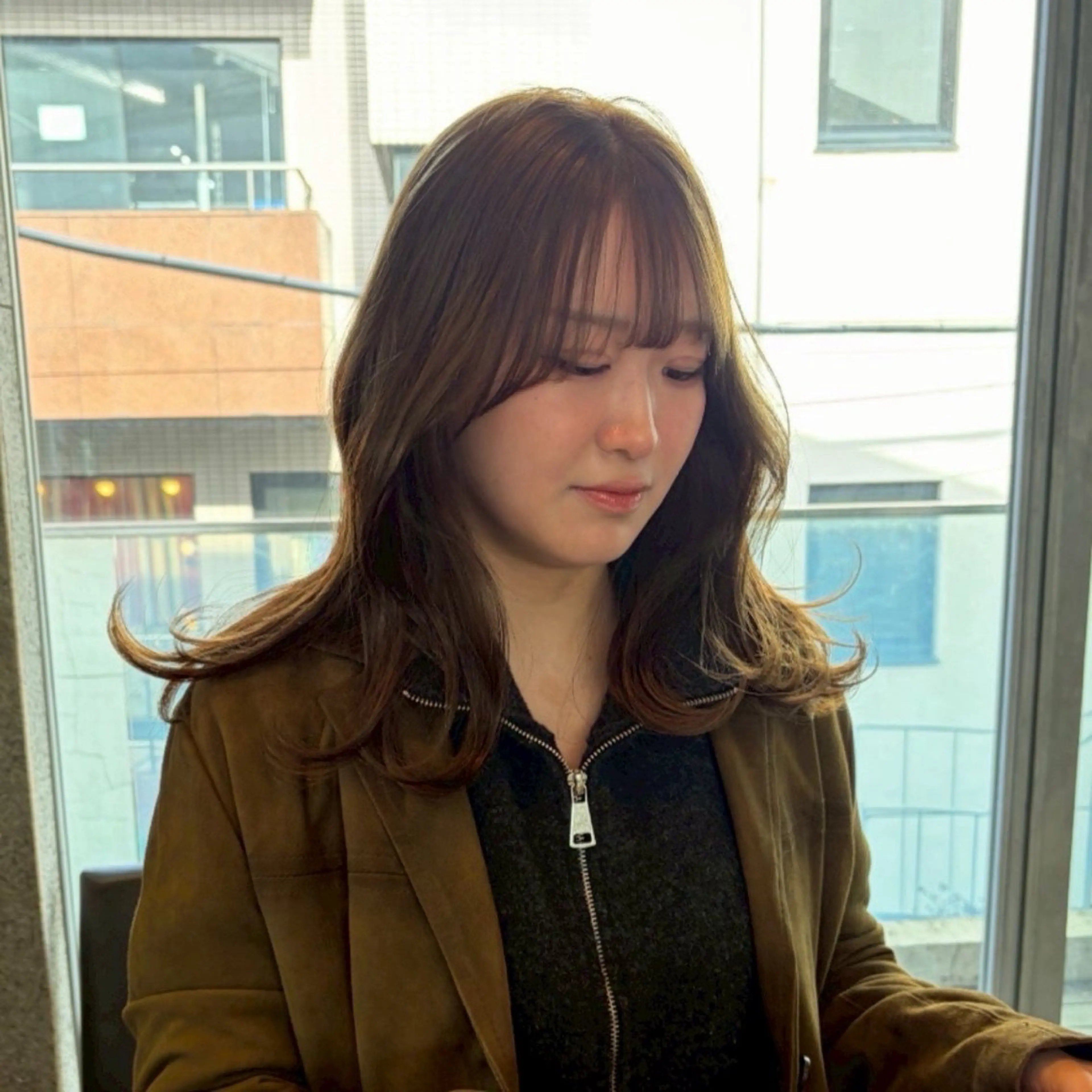 カラー 山田 茜理のヘアスタイル