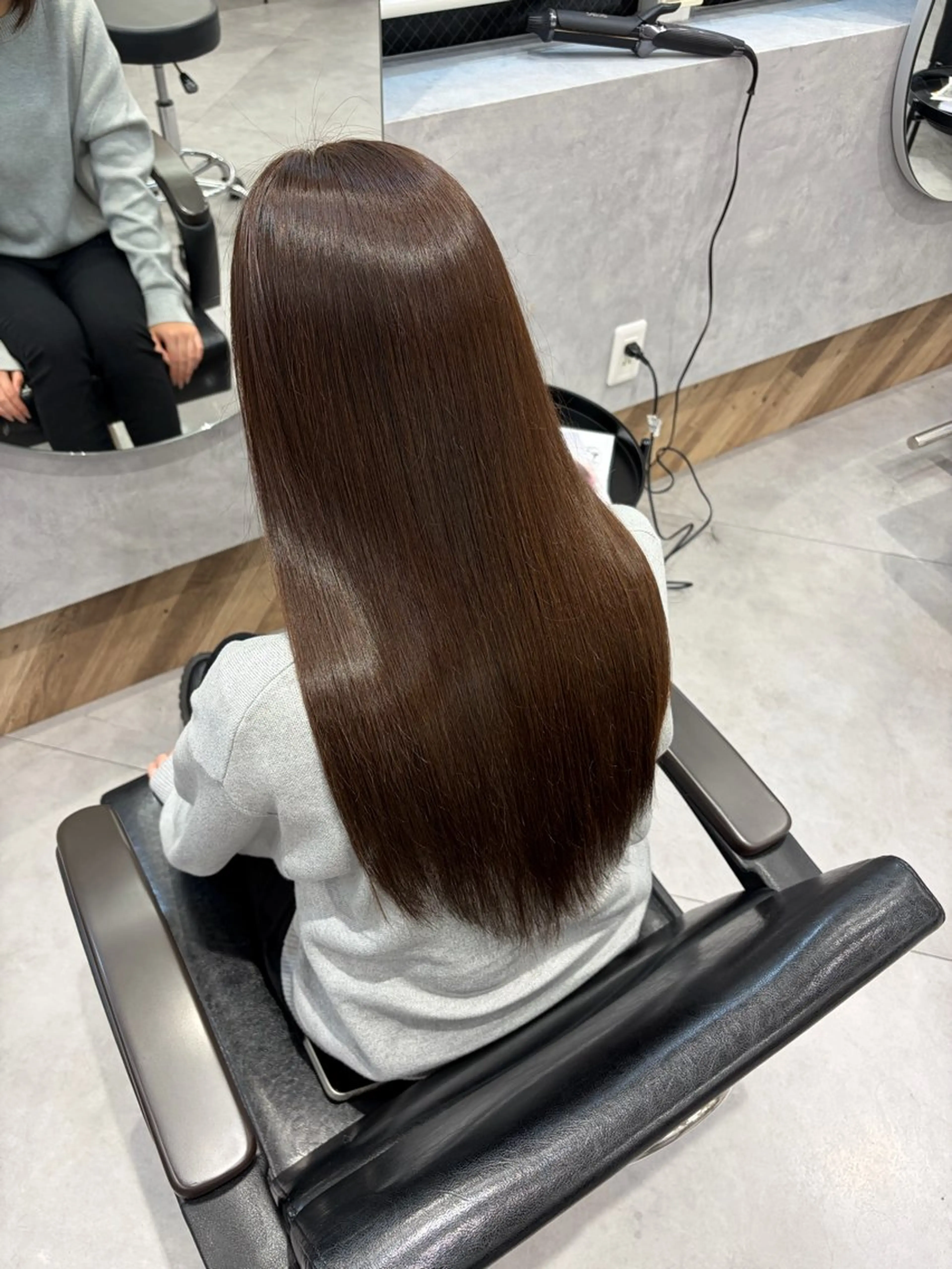 ロング カット 縮毛矯正 柴田樹/大人可愛い 艶髪カラー/髪質改善のヘアスタイル