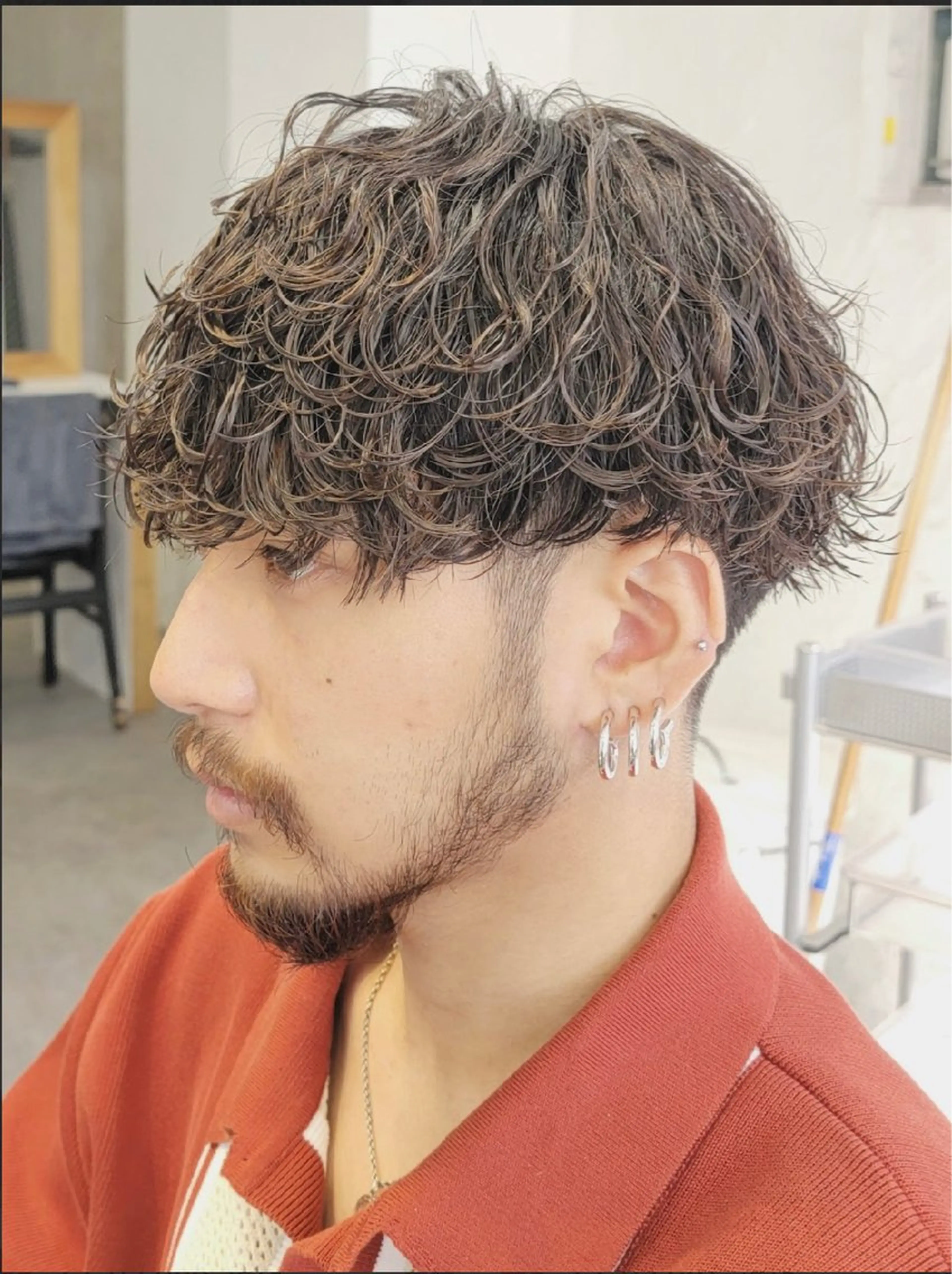 パーマ メンズ メンズパーマ 波巻きパーマ スパイラルパーマ 夏果⭐︎fifth 天神 海外風パーマのヘアスタイル