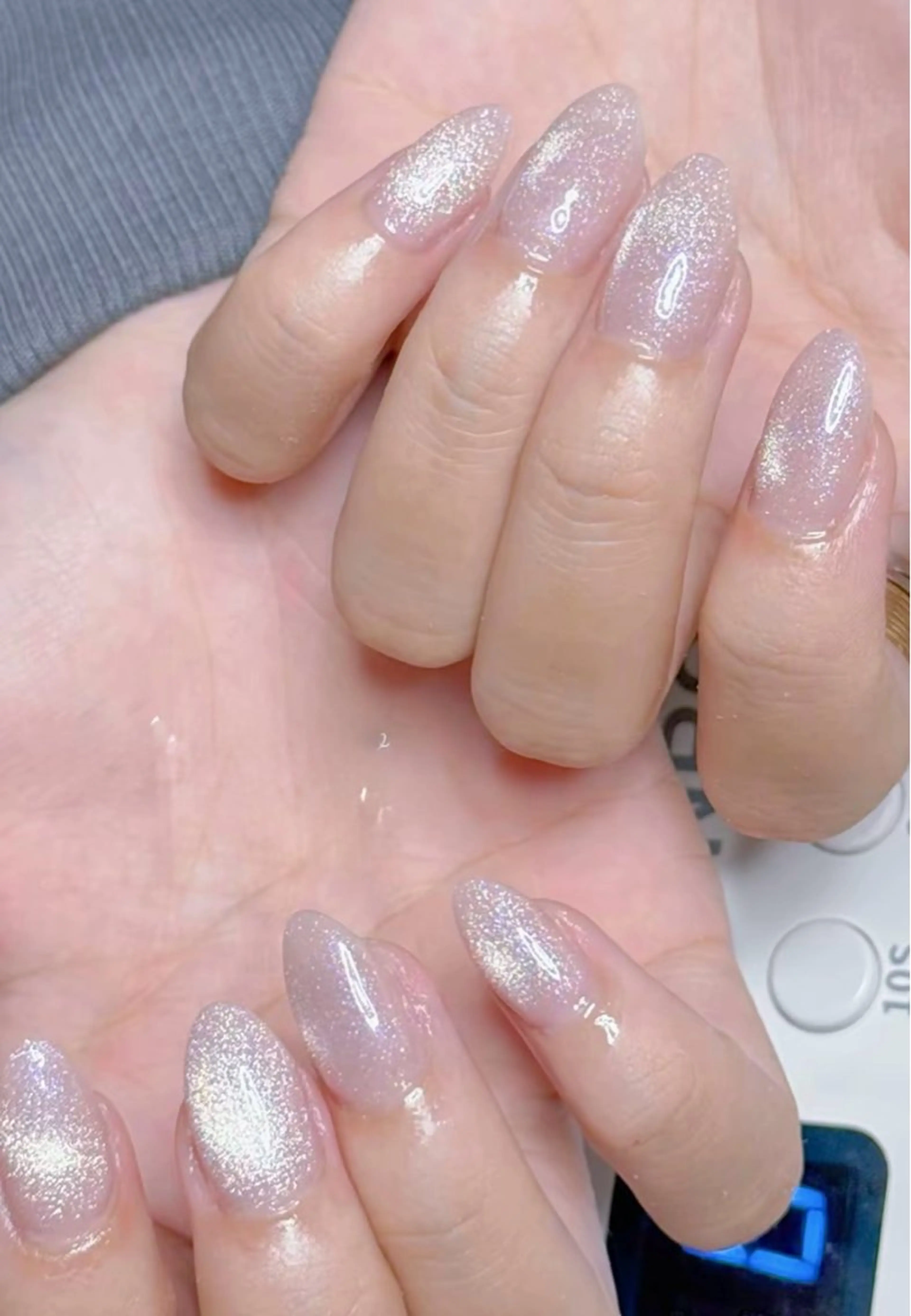 ネイル チークネイル 長さ出し フットネイル ジェルネイル 卒業式 𝓐𝓷𝓻𝓲 XiinhNailのネイルデザイン