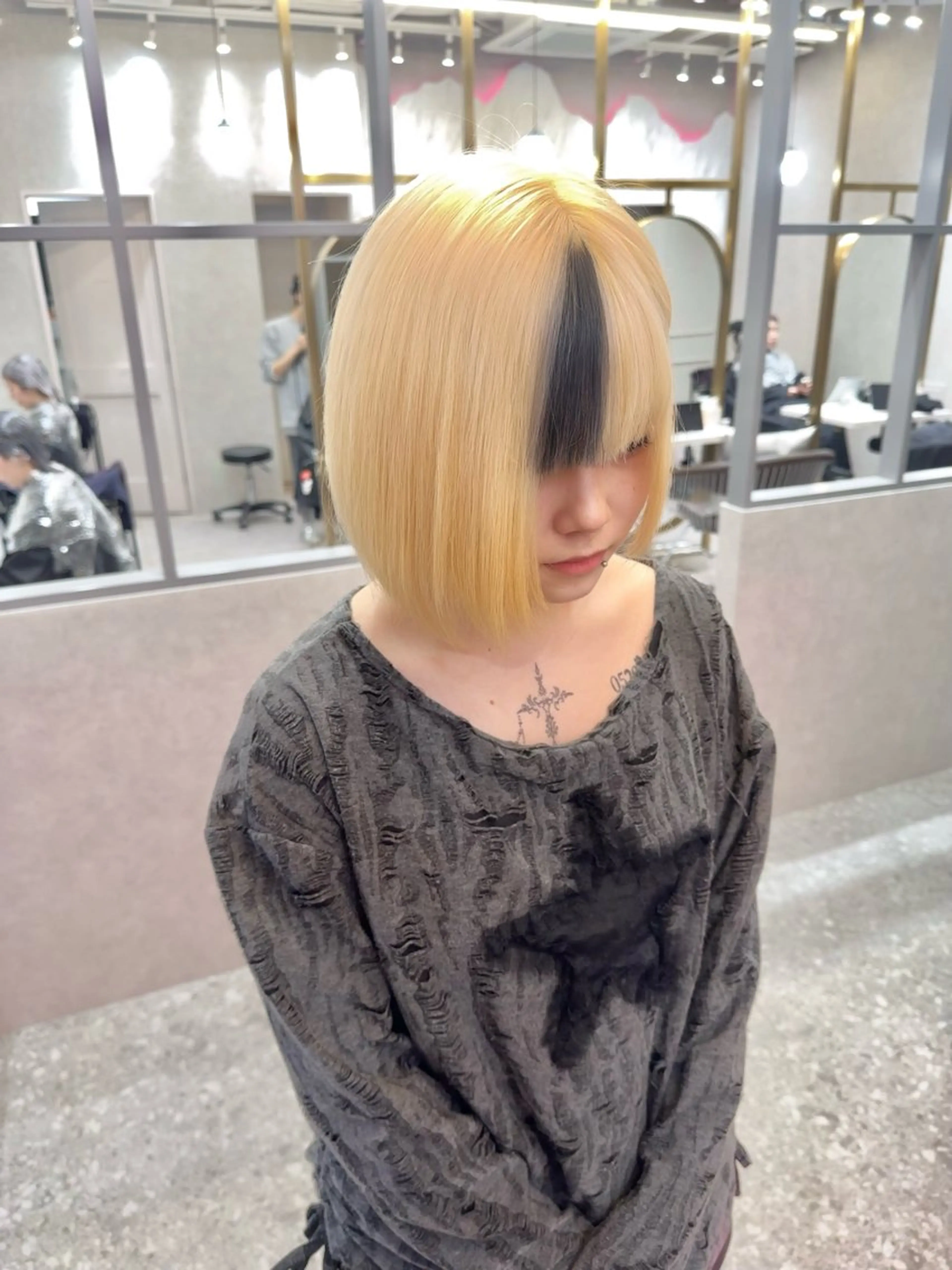 ミディアム カラー ヘアアレンジ ヘアカラー トリートメント yuuto🌈 透明感カラーのヘアスタイル