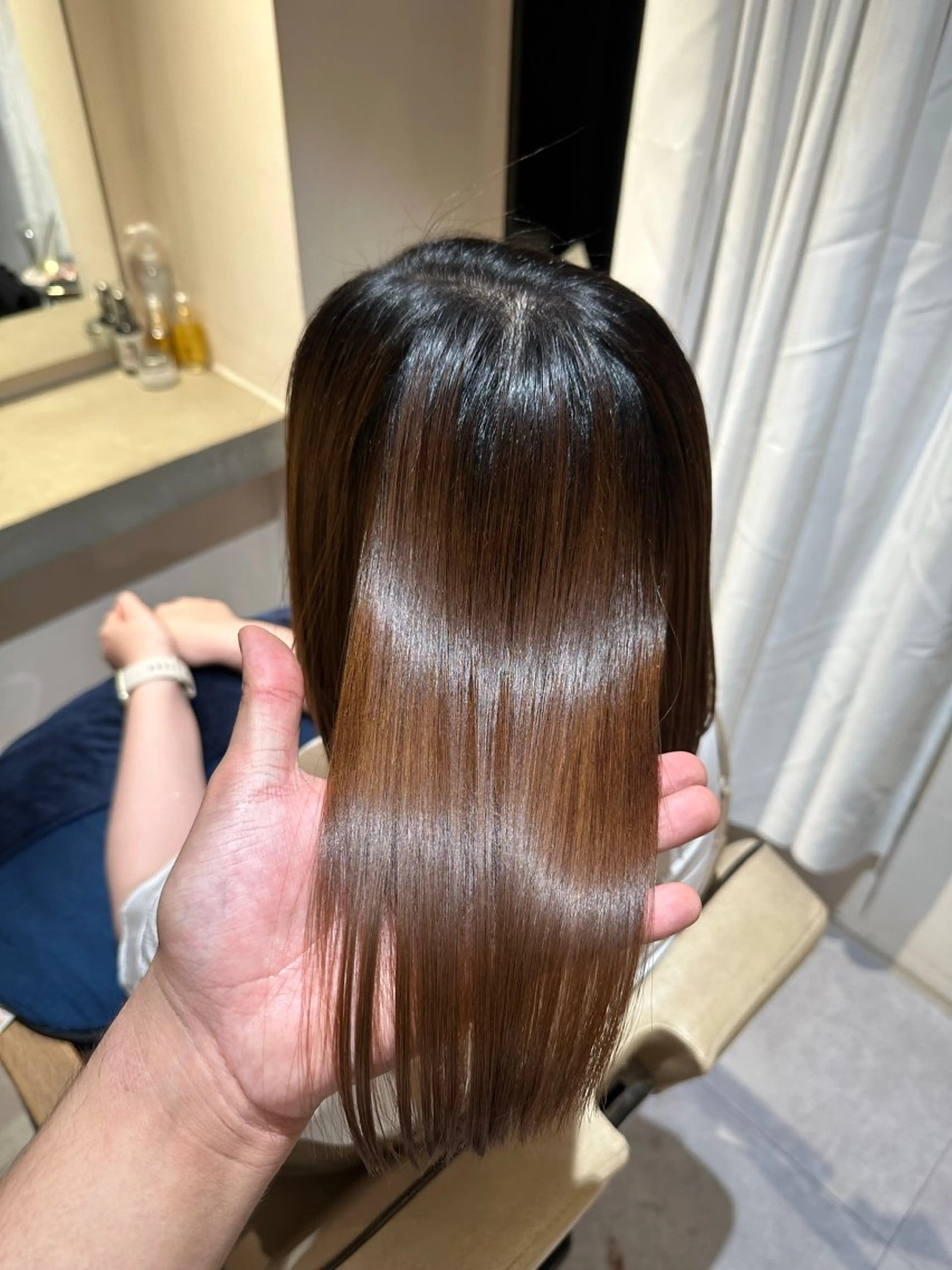 セミロング 縮毛矯正 トリートメント 必ず笑顔で帰っていた だきます！安田祐貴のヘアスタイル