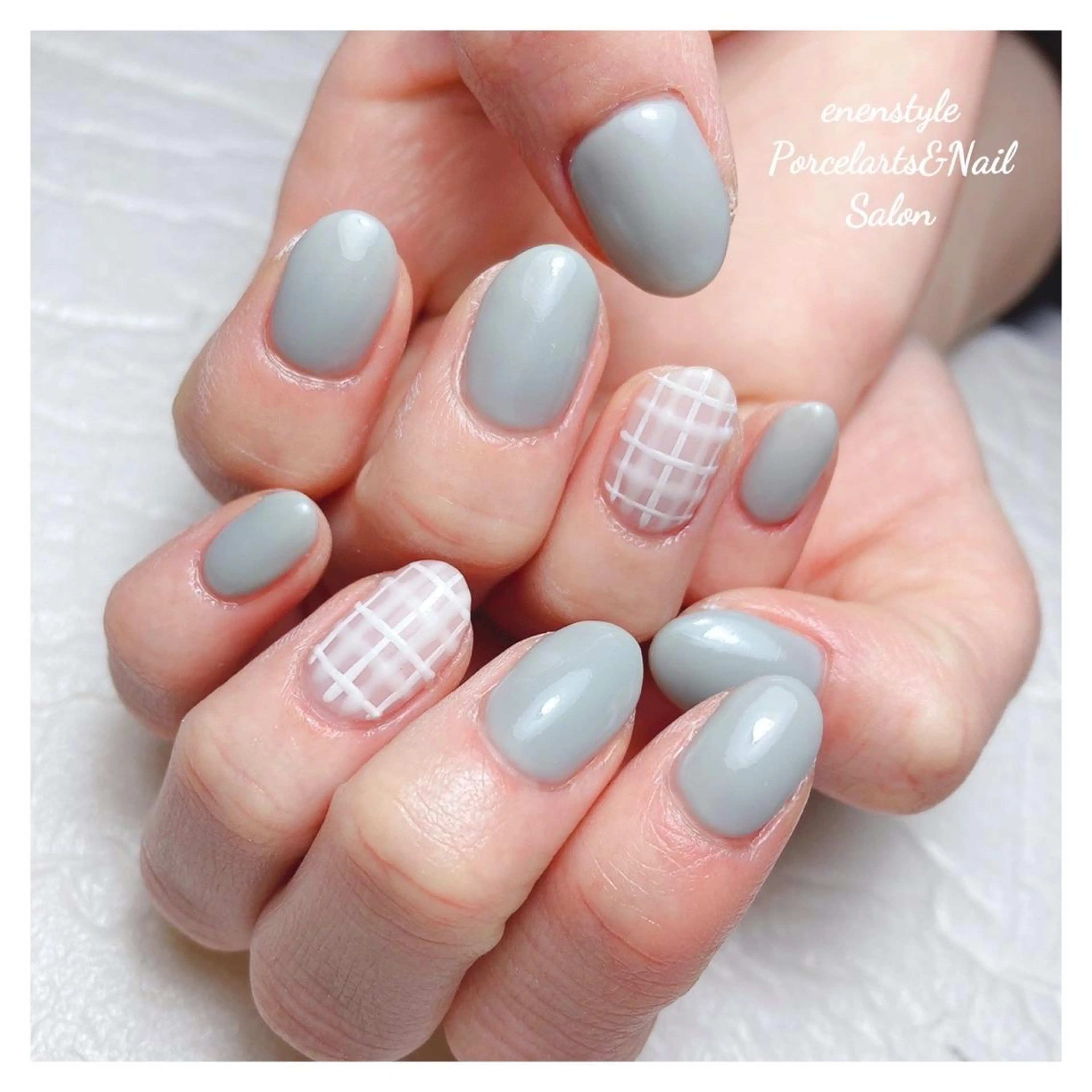 ミディアム ネイル 👑enen style👑のネイルデザイン