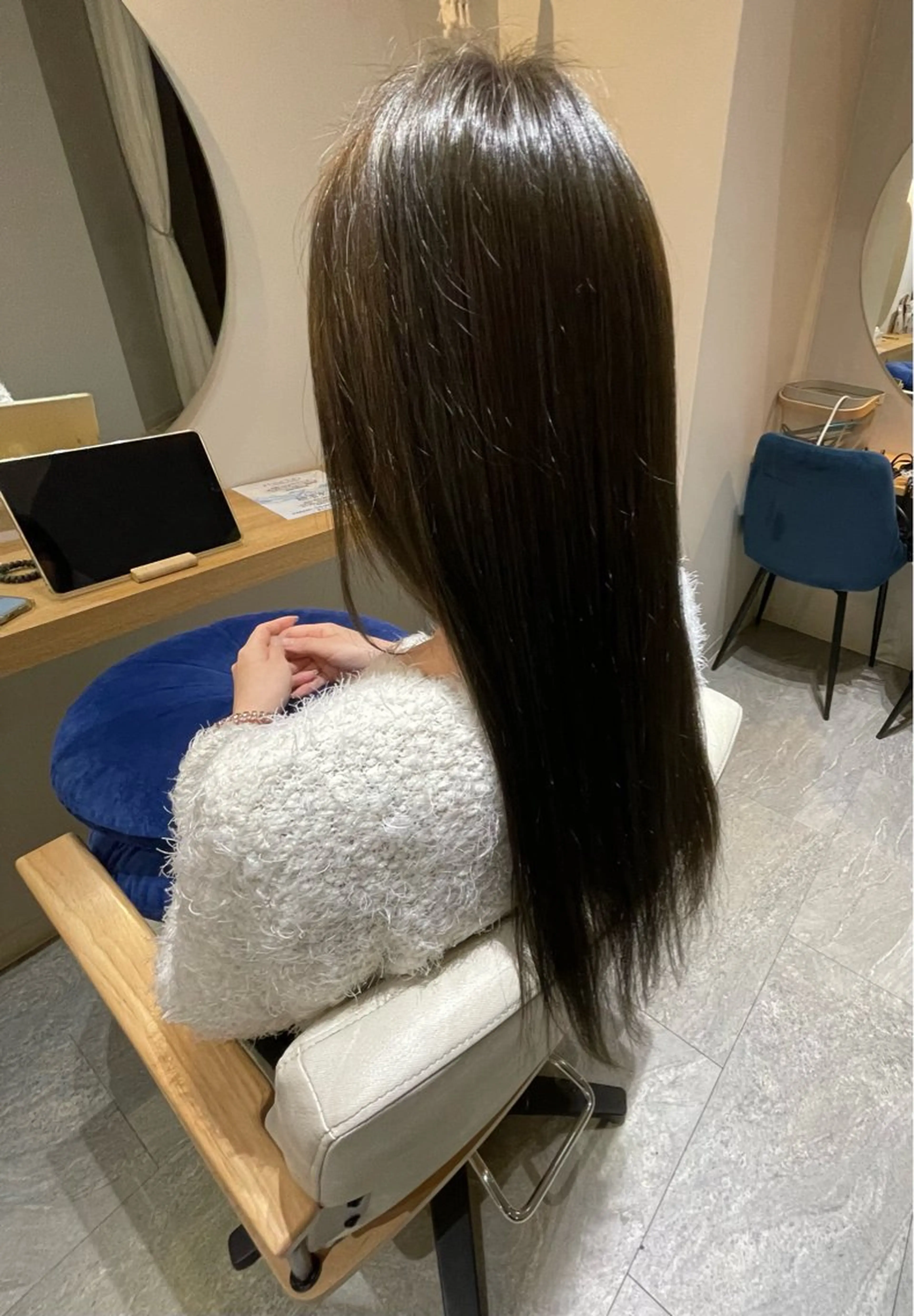 ロング 《PARAGO緑橋》 内田美結のヘアスタイル