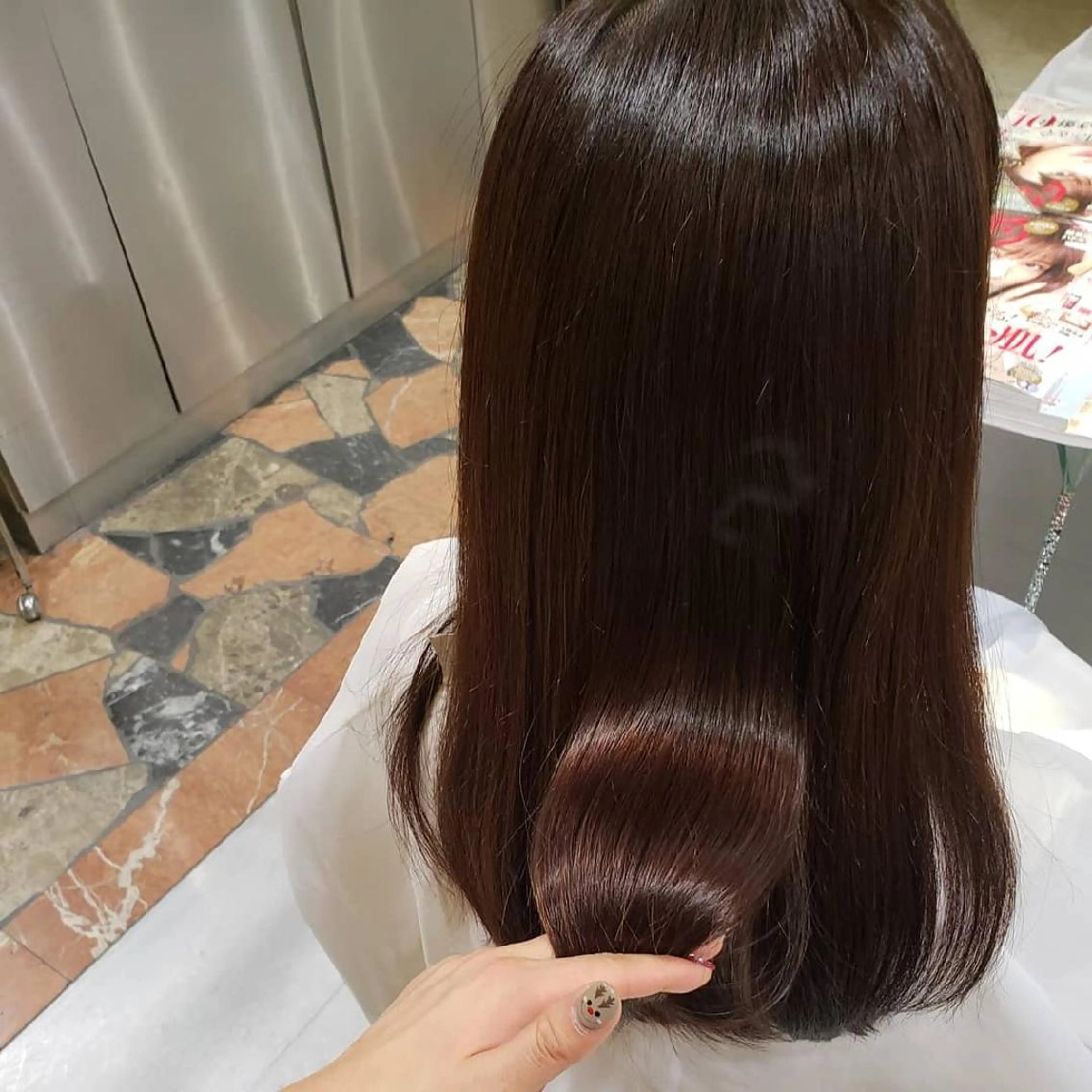 美髪チャージ艶々カラーの写真