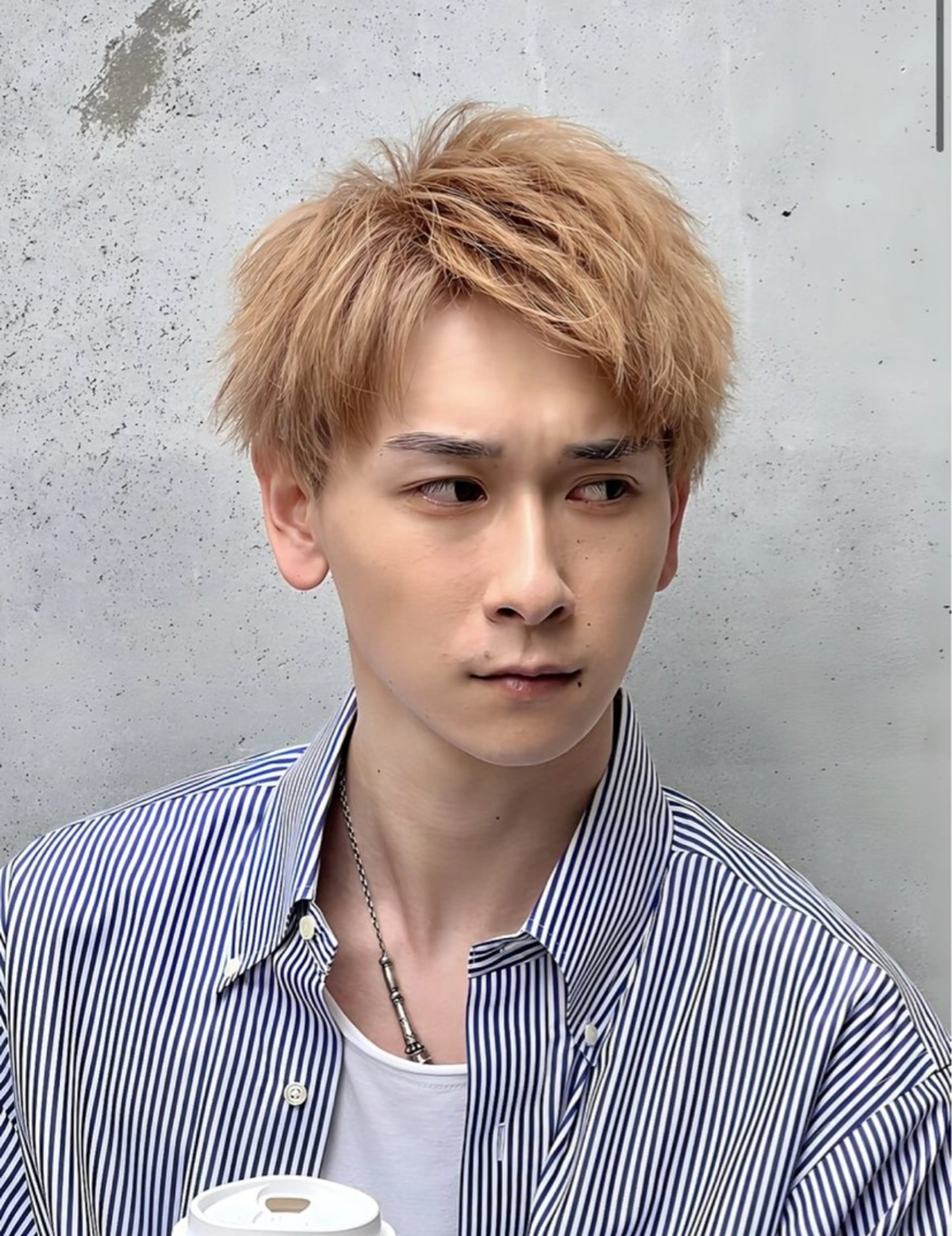 ショート カラー メンズ アップバング メンズハイトーン ハイトーンカラー ショートヘア カット ヘアカラー メンズカット職人/ モテ髪/たくみのヘアスタイル