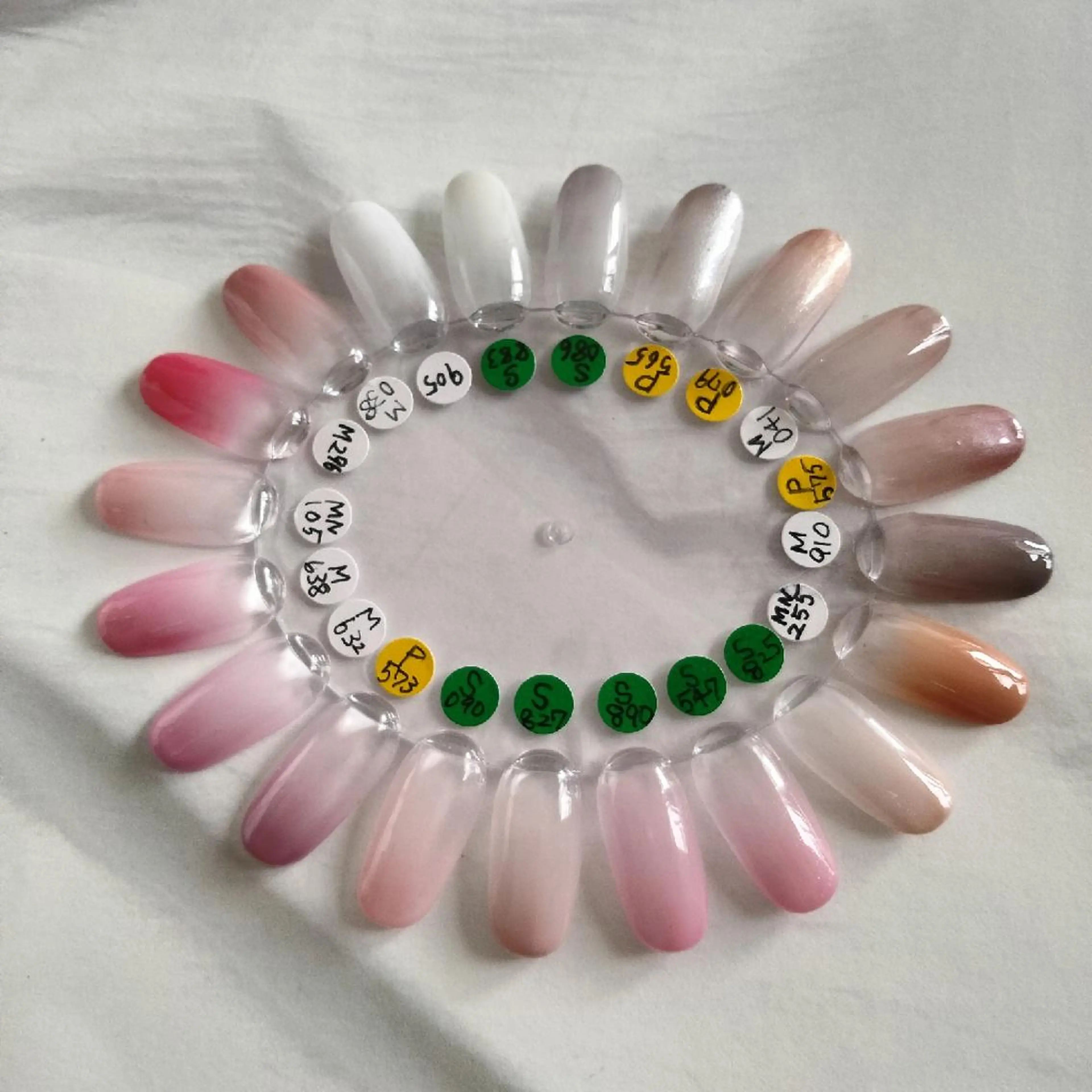 ネイル I'S nail 佐野のネイルデザイン