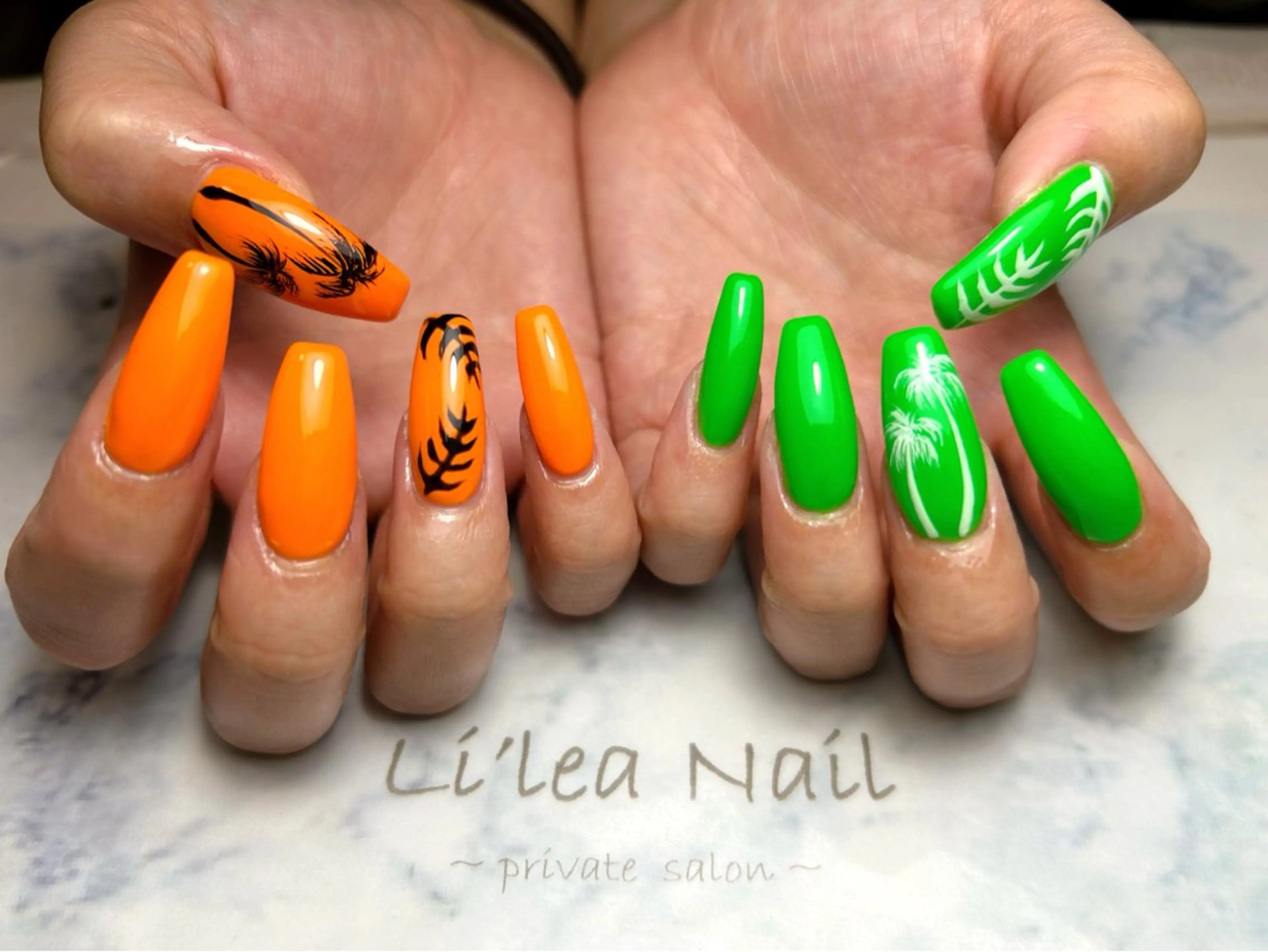 ネイル ハンドネイル Li'leaNail AINAのネイルデザイン