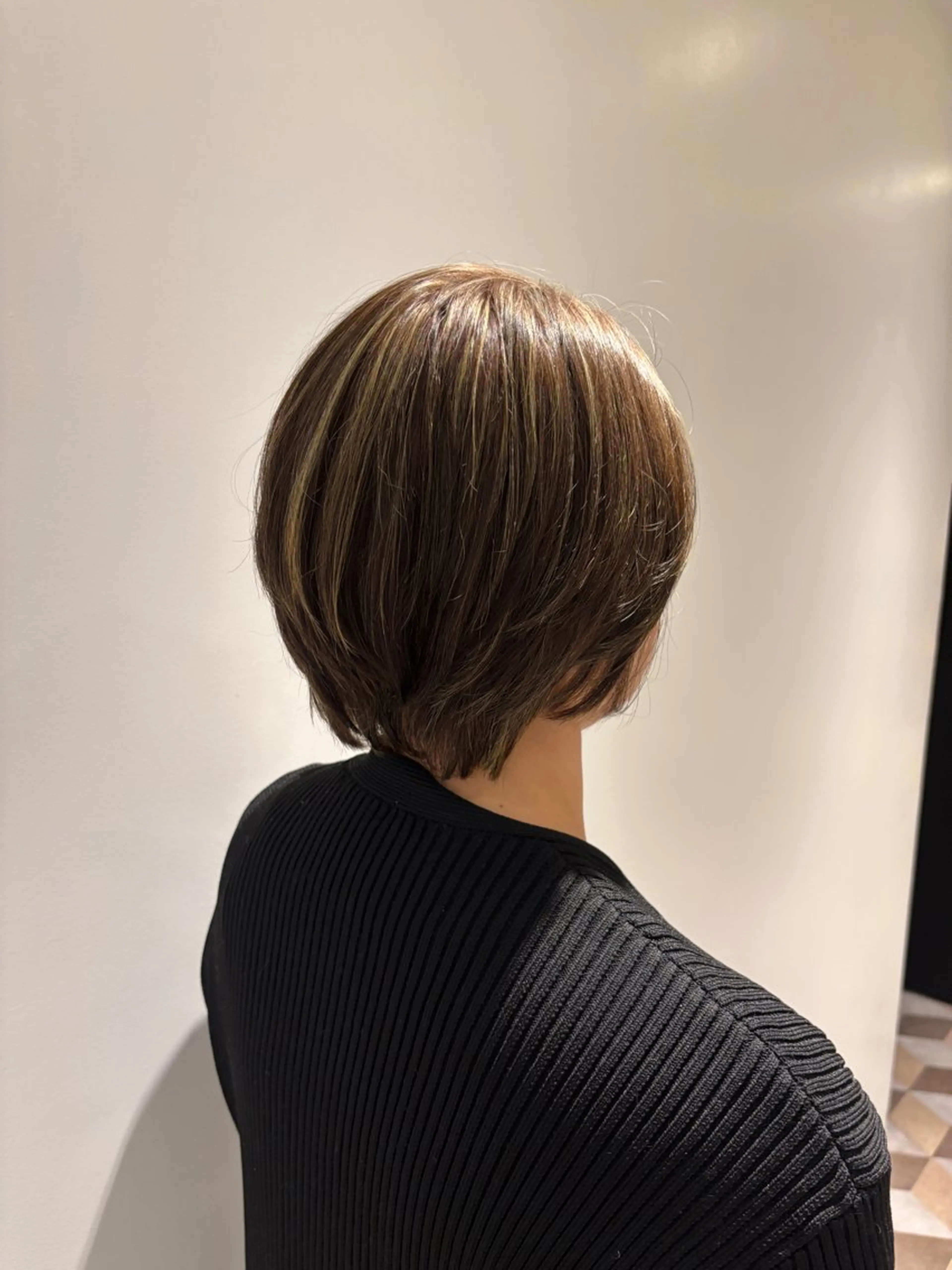 ショート カラー relond TAKEのヘアスタイル