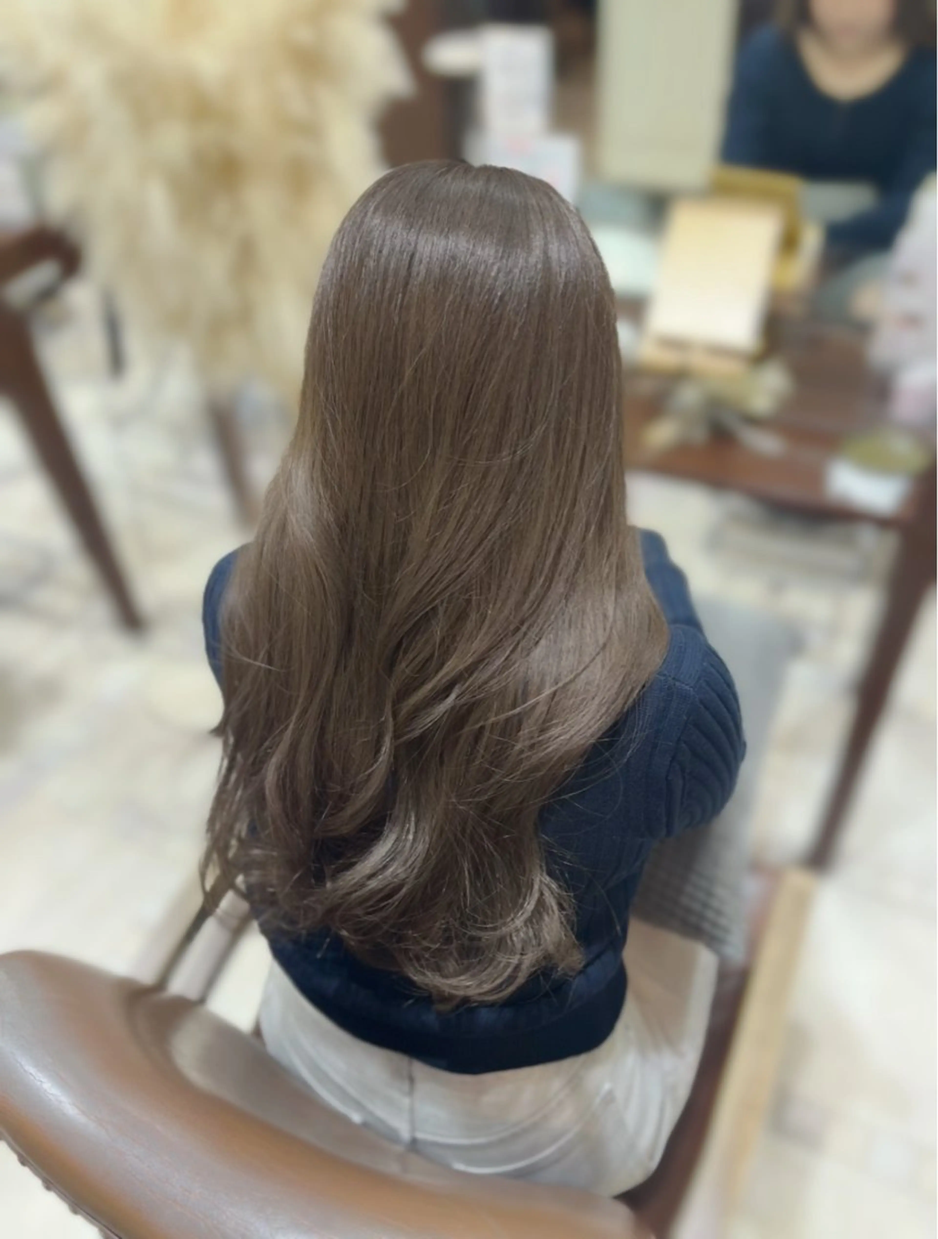 ロング カット ヘアカラー トリートメント 透明感カラー／ 艶感カラー／RAMUのヘアスタイル