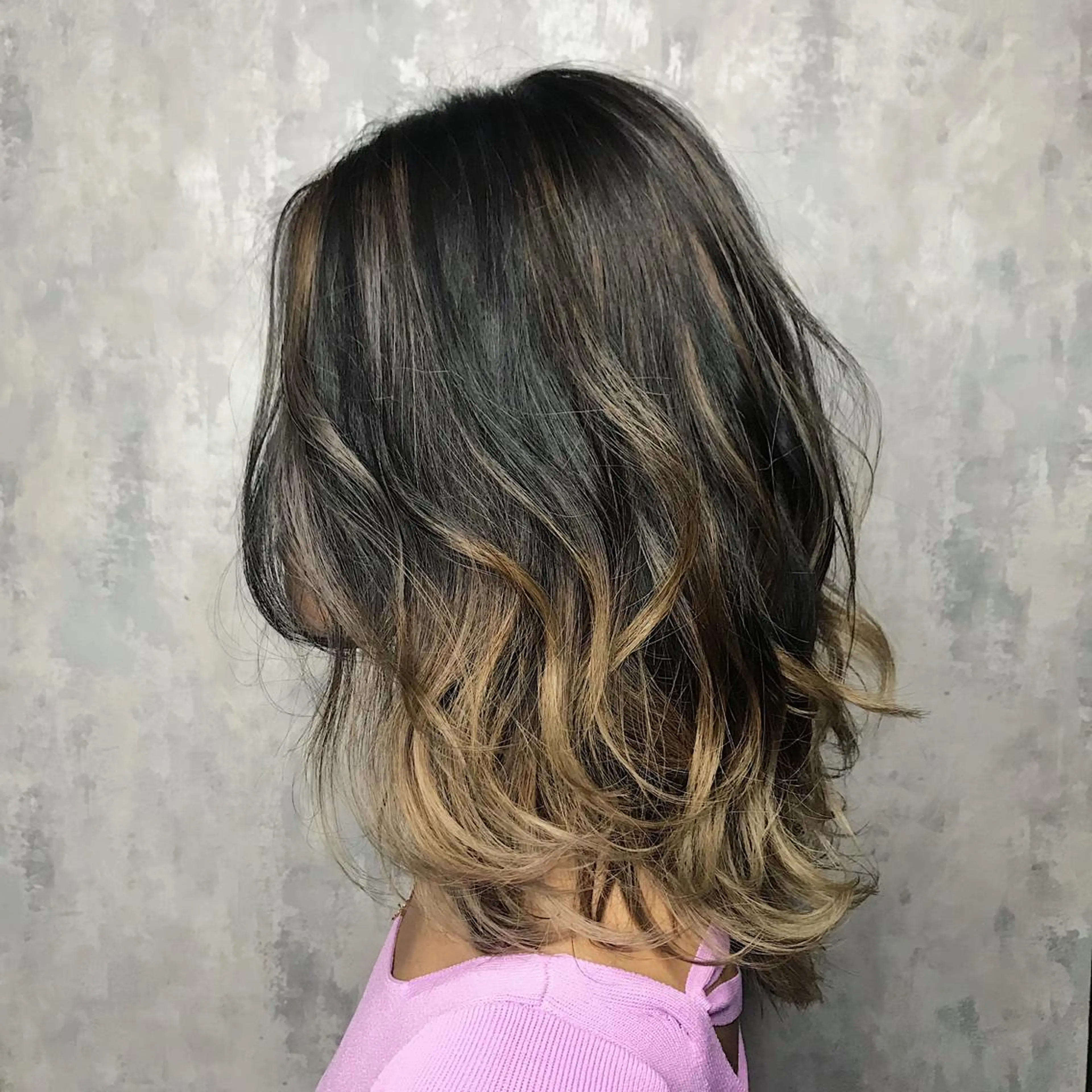 セミロング カラー ヘアアレンジ Zina渋谷エリア マネージャShionのヘアスタイル