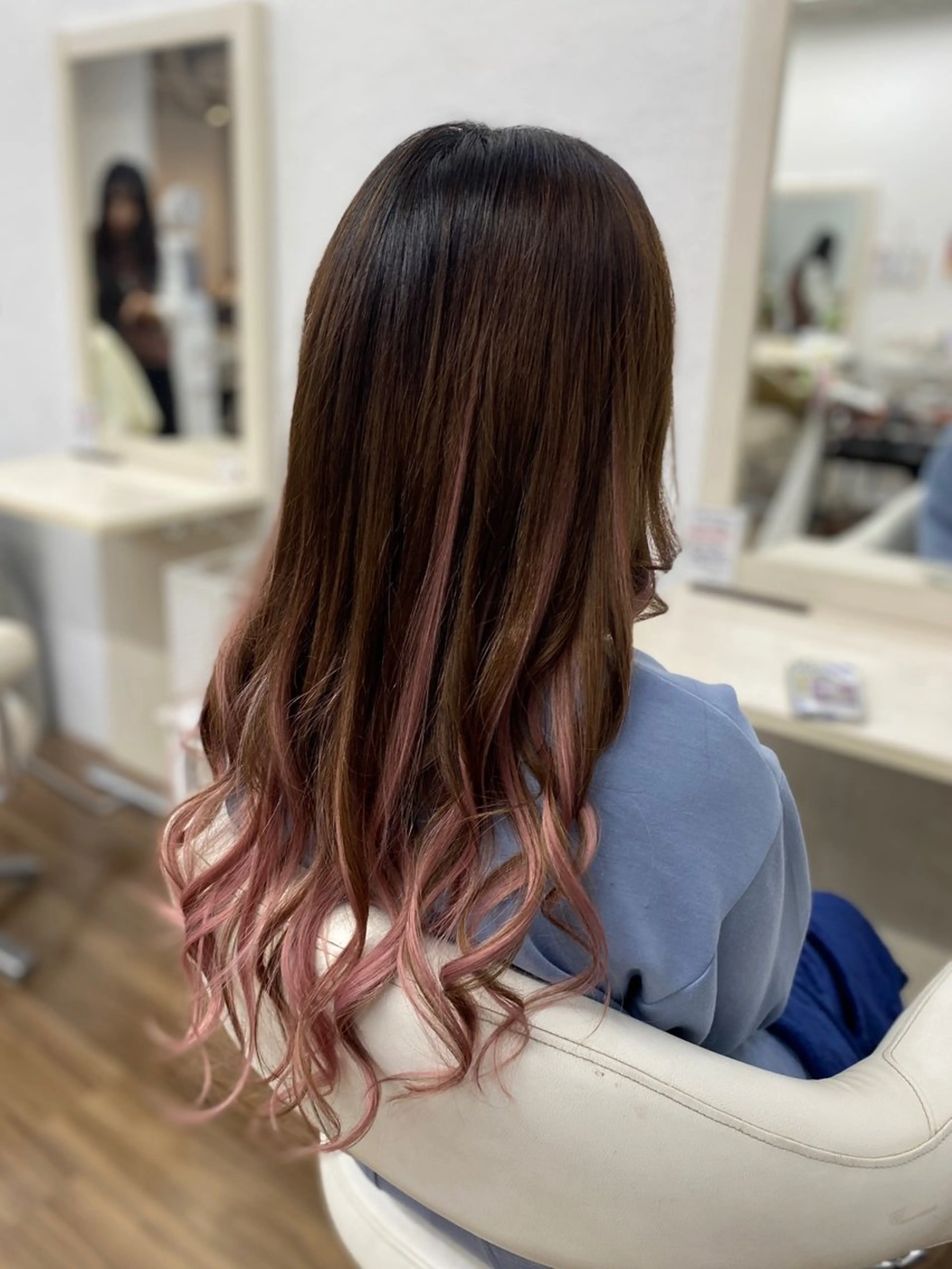 エクステ GLOSS 心斎橋 山上のヘアスタイル