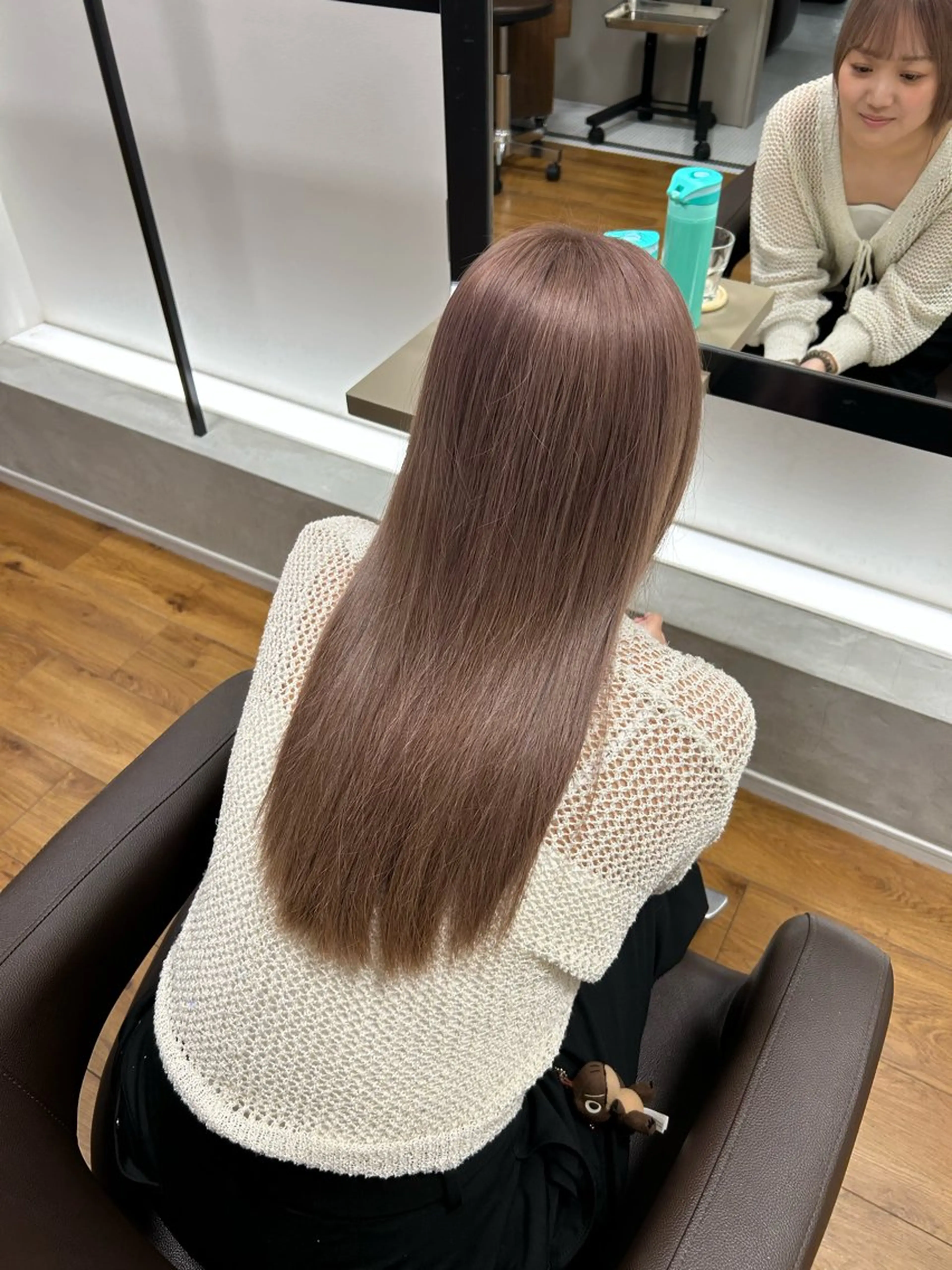 ロング トリートメント ヘアカラー ながの みさきのヘアスタイル