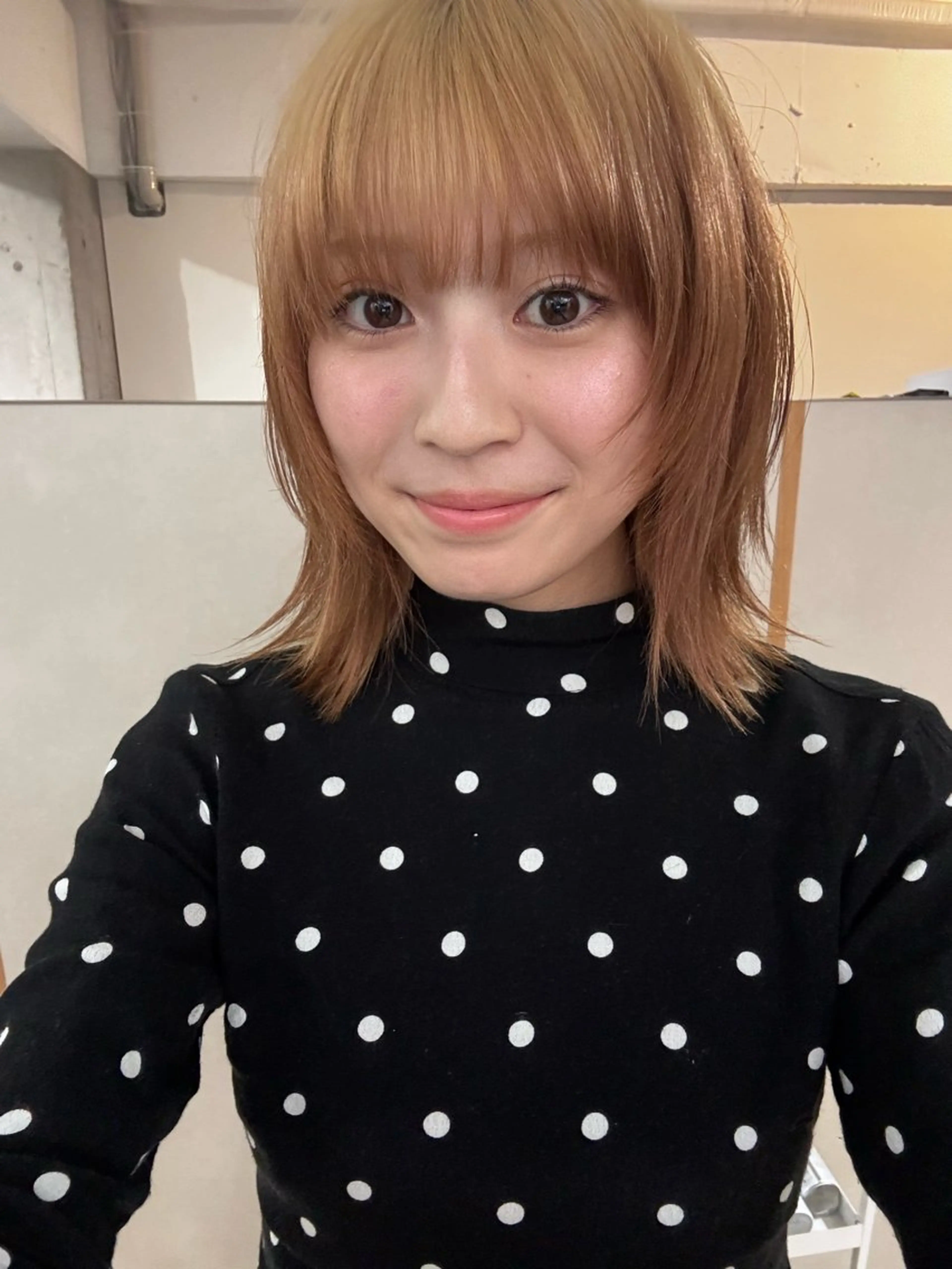 ミディアム カラー 透明感カラーレイヤー 名古屋LORENハダのヘアスタイル