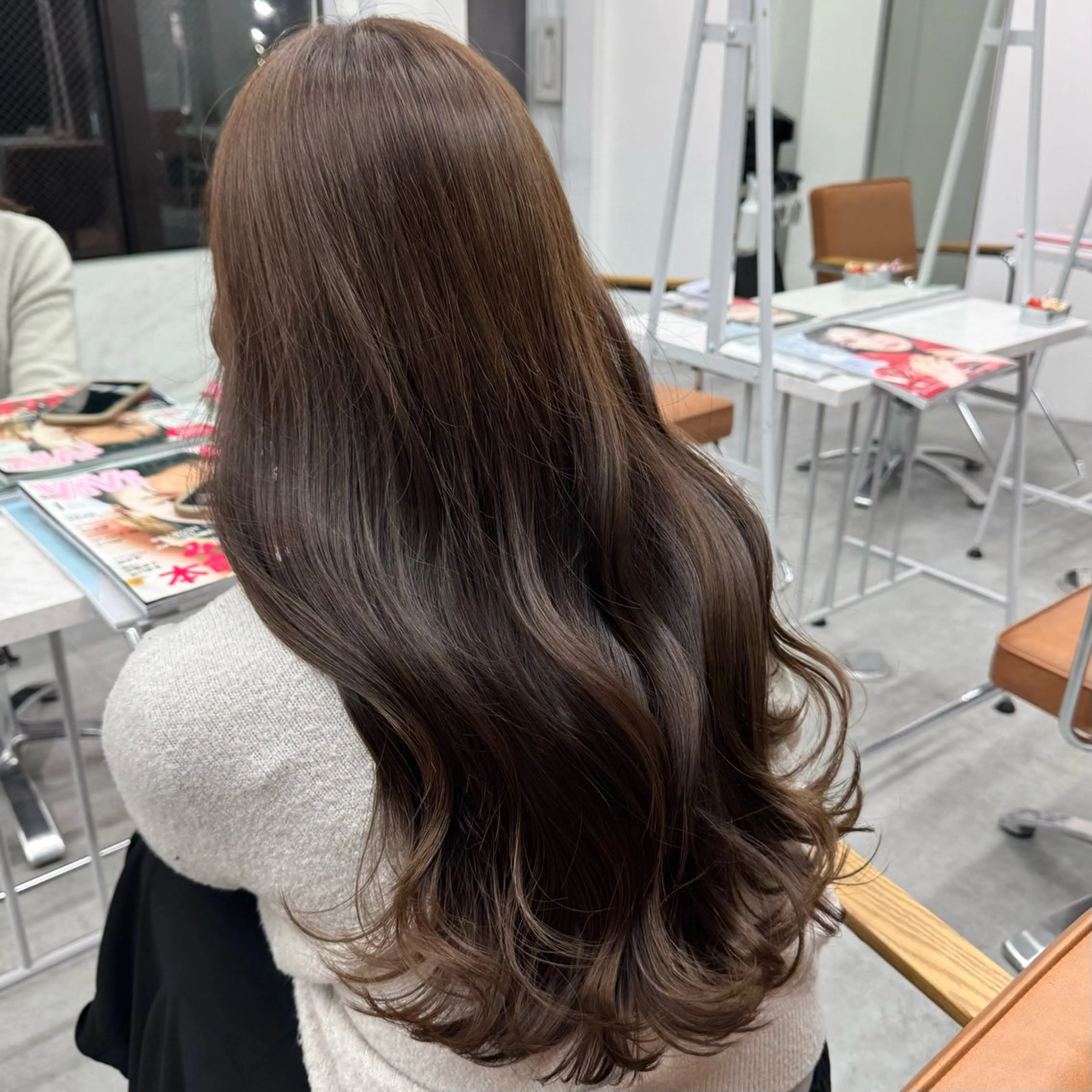 ロング カラー ヘアアレンジ ヘアカラー ブリーチなしカラー /新百合ヶ丘/安形翔のヘアスタイル