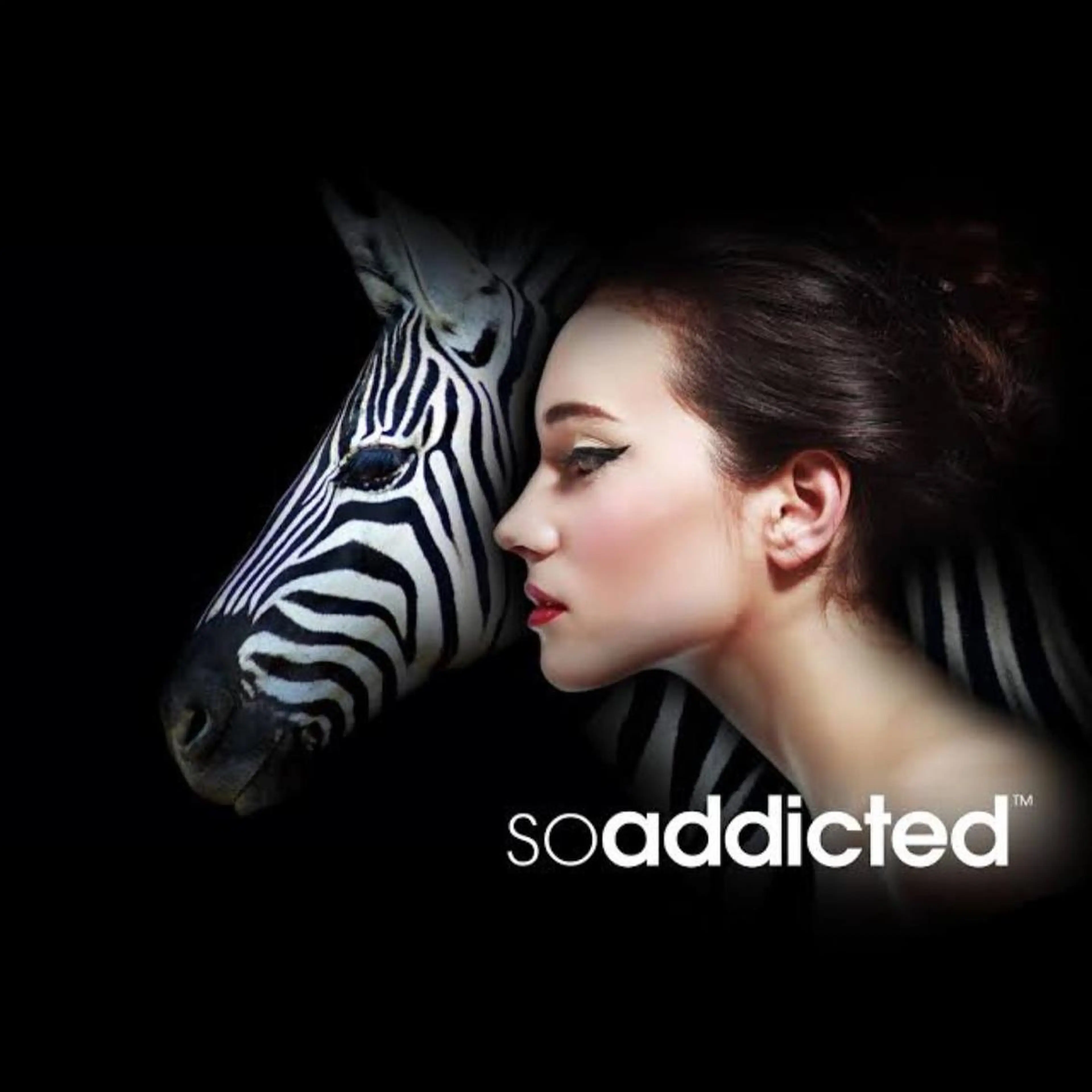 ネイル マツエク・マツパ 長さ出し Cat's eye TOKYO 新宿店のネイルデザイン