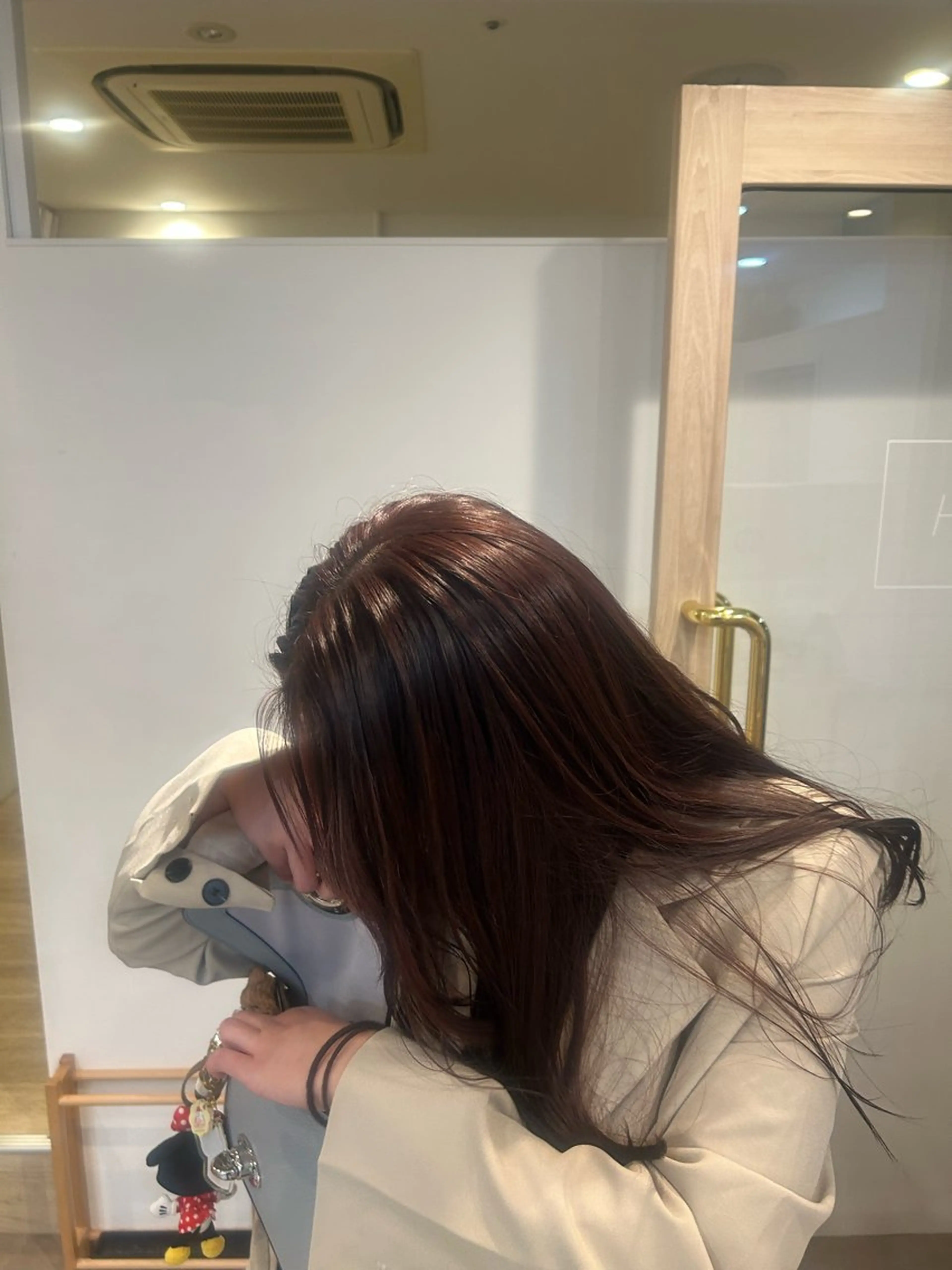 ロング カット ヘアカラー 伊澤 紗弥のヘアスタイル