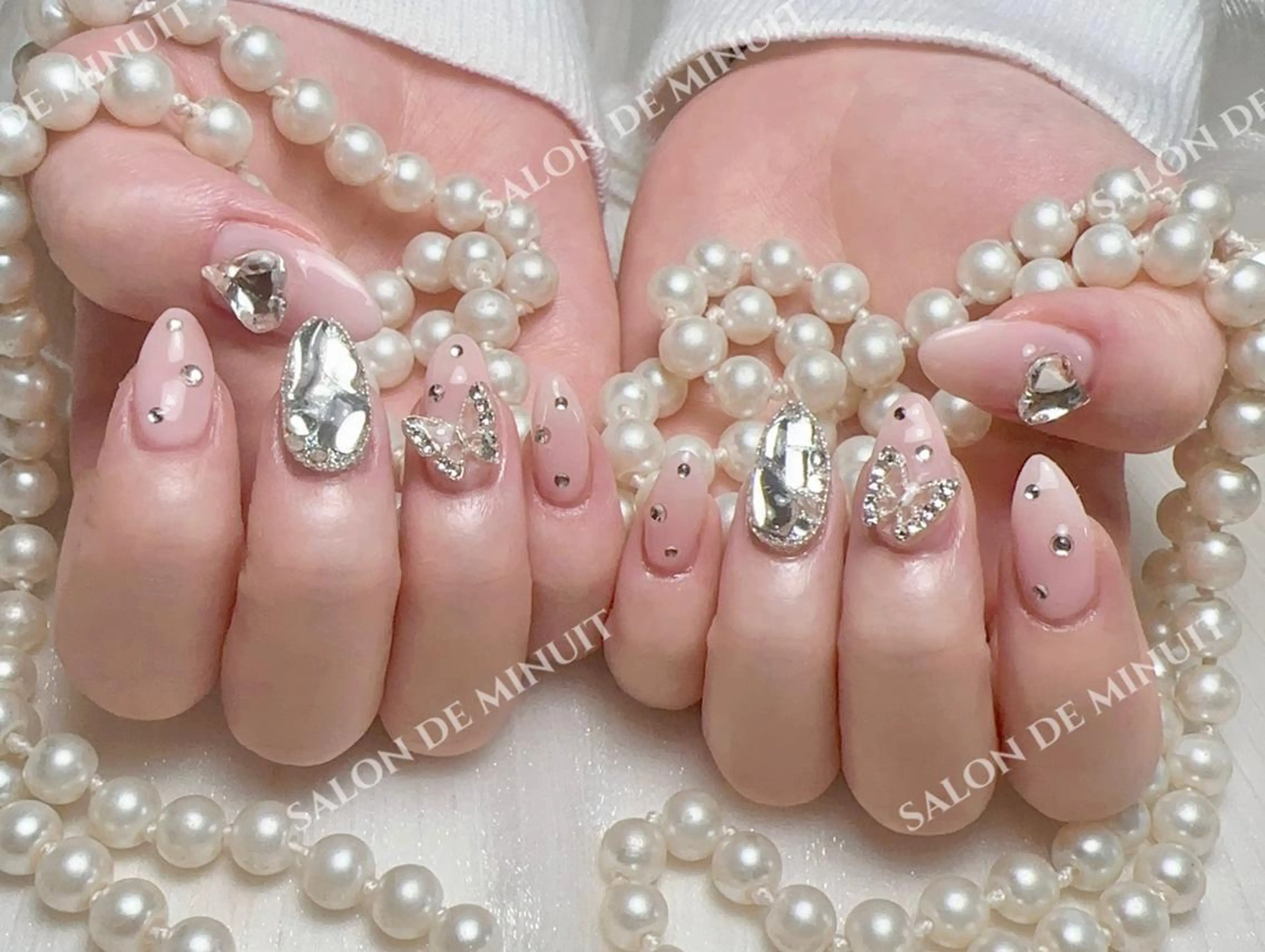 ネイル ハンドネイル ハンドケア Momo 🤍のネイルデザイン