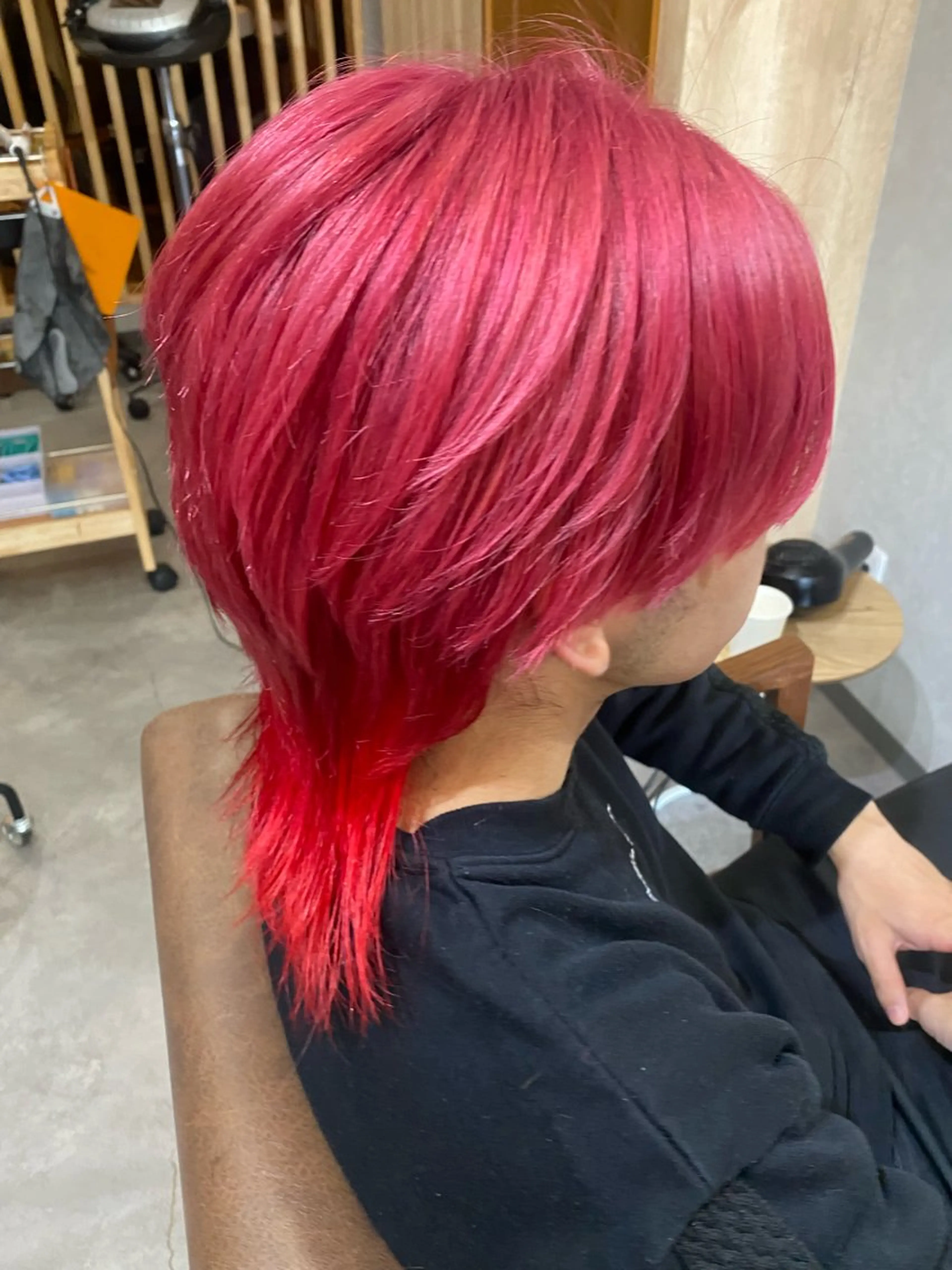 カラー ピンクカラー ヘアカラー Bish Yanaのヘアスタイル