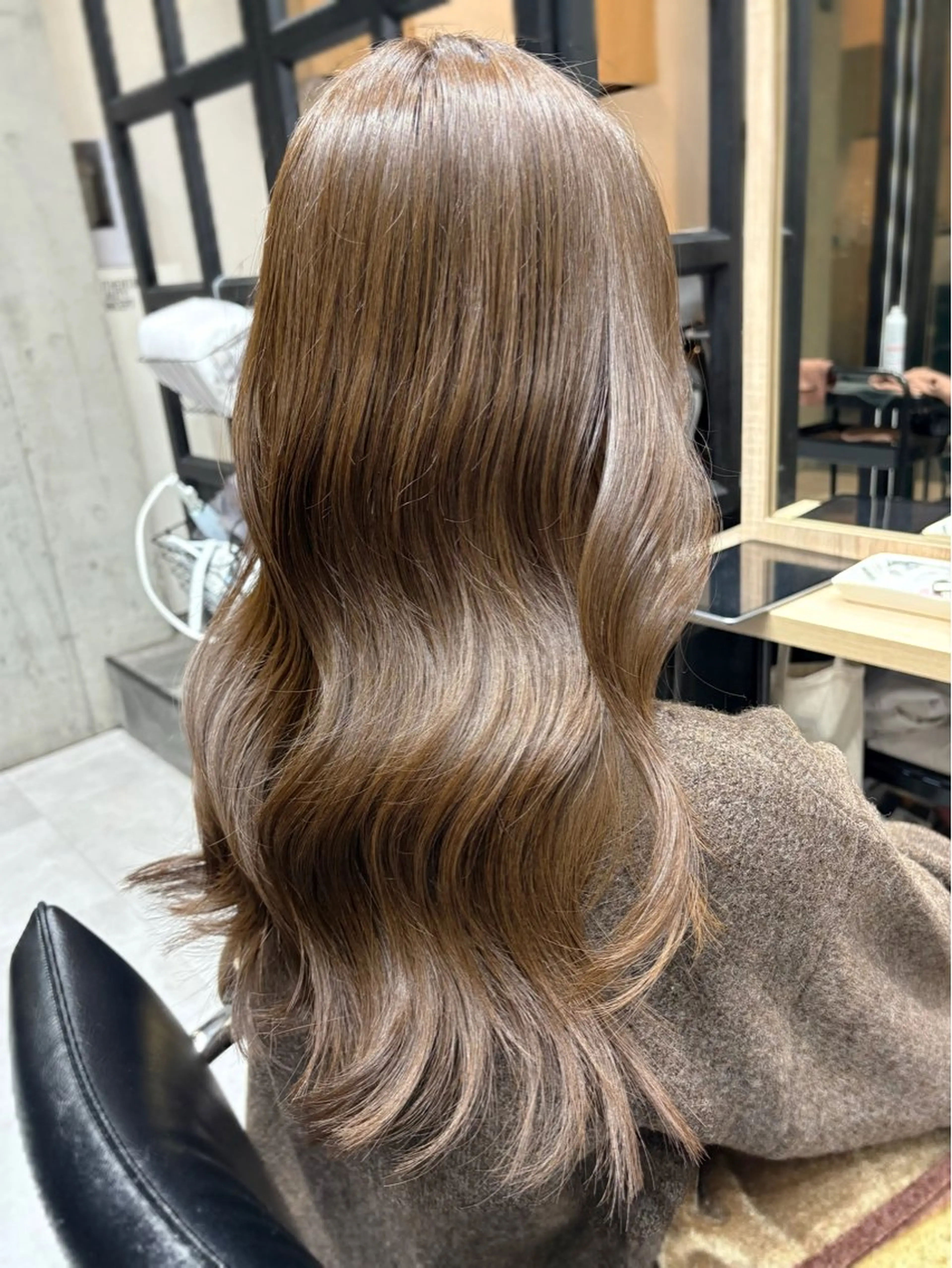 ロング カラー うる艶カラー/恵比寿 ベージュ/丸山陽平のヘアスタイル