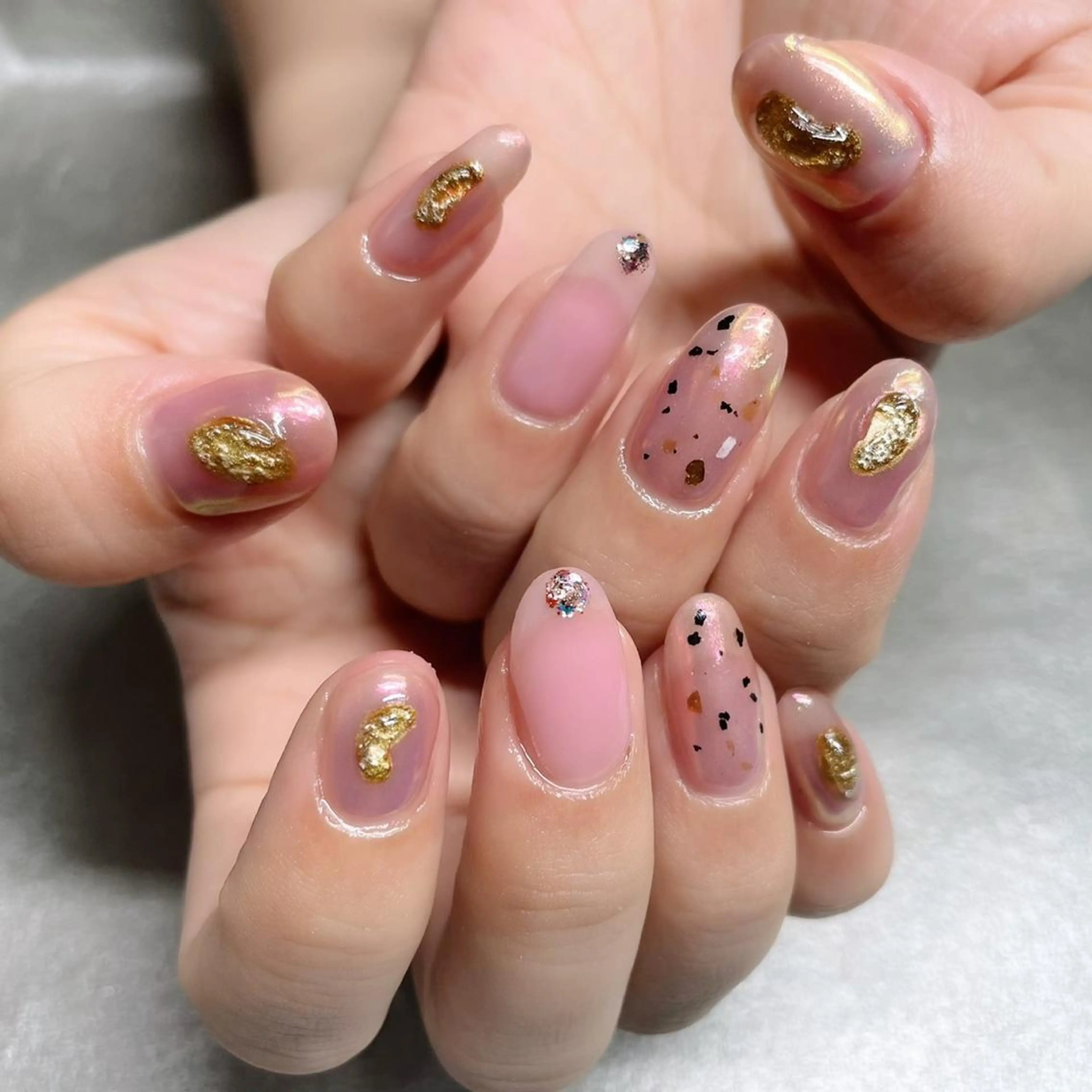 ネイル ハンドネイル VOLLMOND nailのネイルデザイン