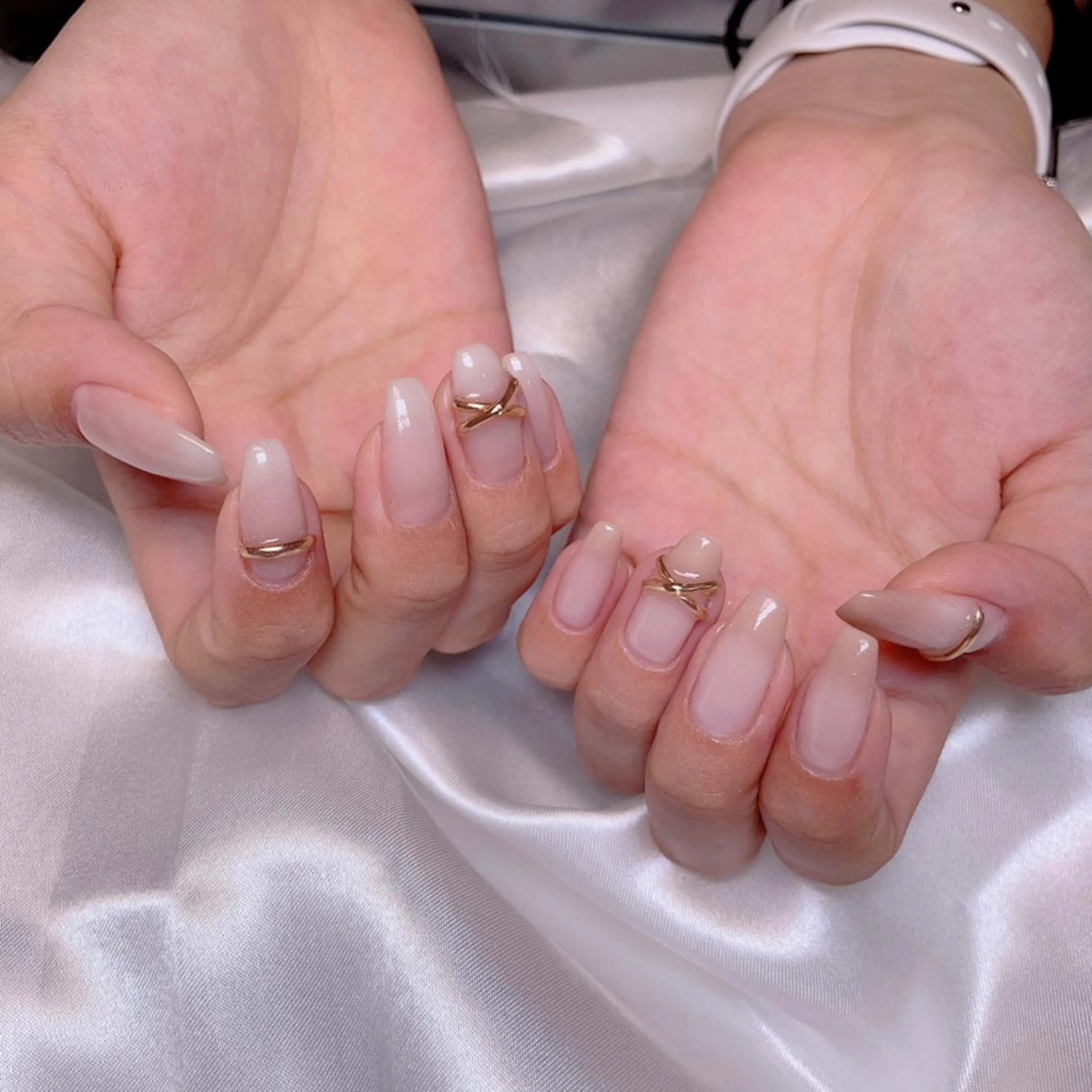 ネイル ルイス " Nail 渋谷のネイルデザイン