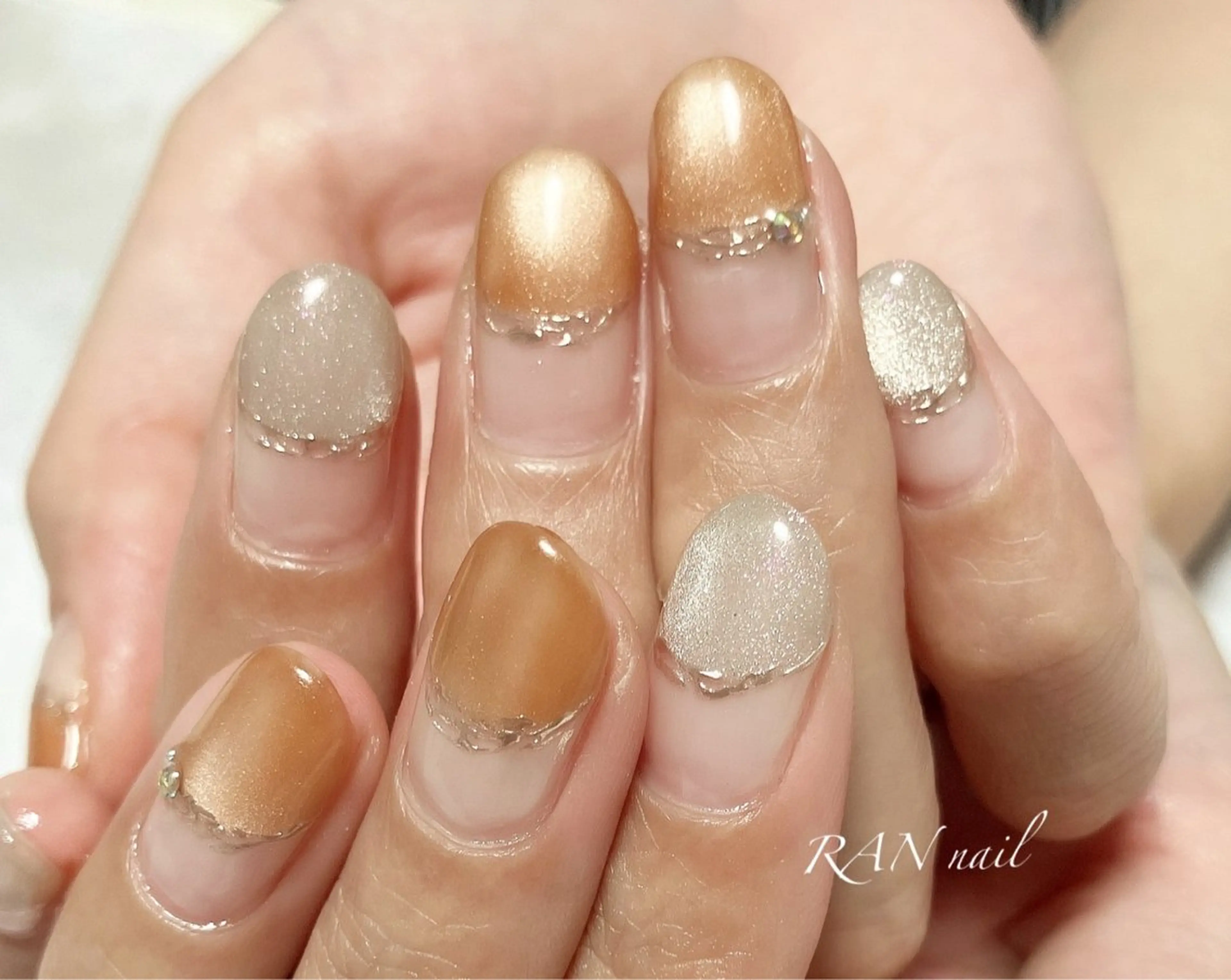 ネイル クリアネイル フレンチネイル ジェルネイル マグネットネイル ミラーネイル ハンドネイル フットネイル RAN nailのネイルデザイン