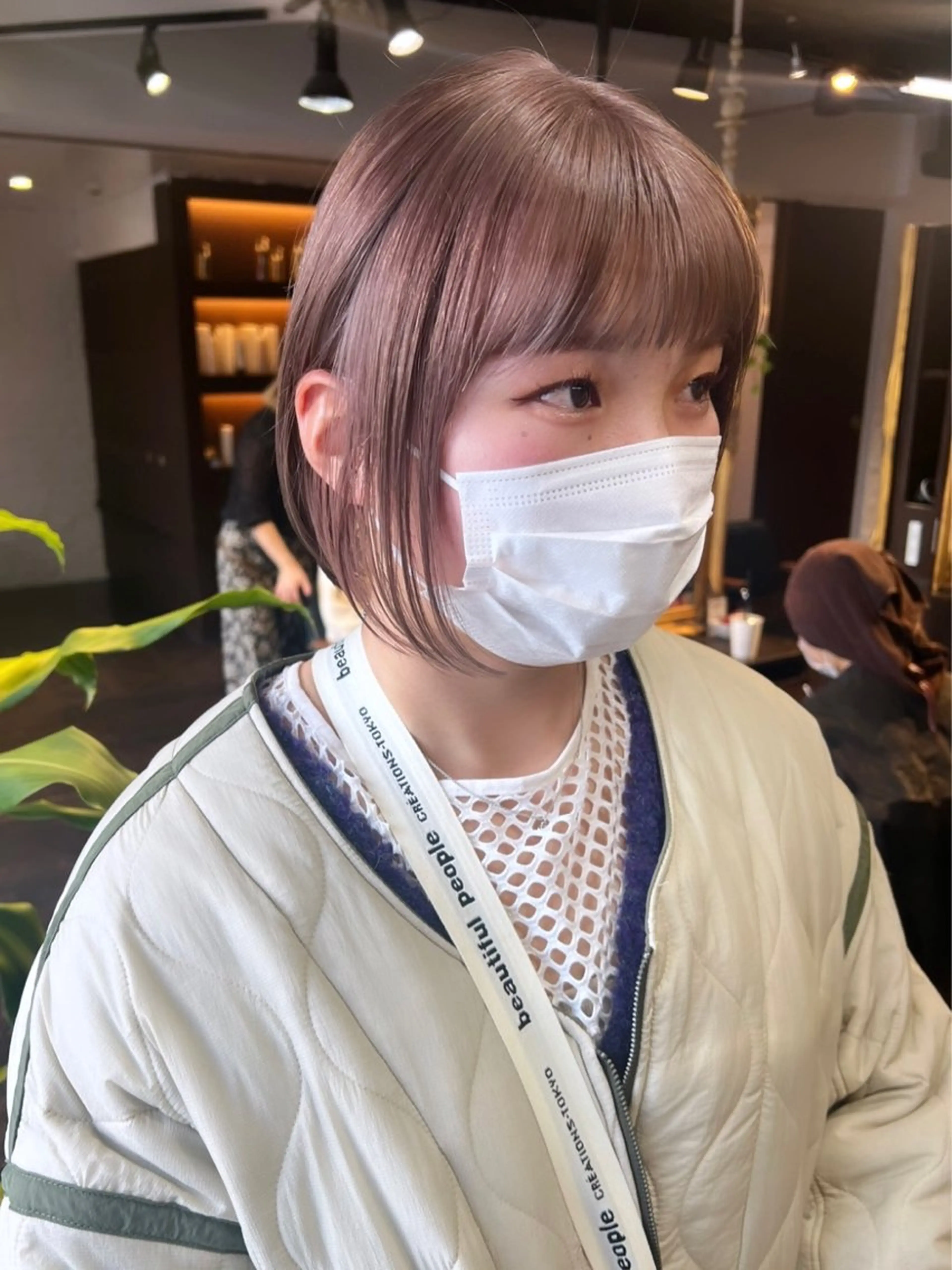 ショート カラー ブリーチ ケアブリーチ 透明感カラー デザインカラー ダブルカラー ハイトーン/ボブ 🎀sonokaのヘアスタイル