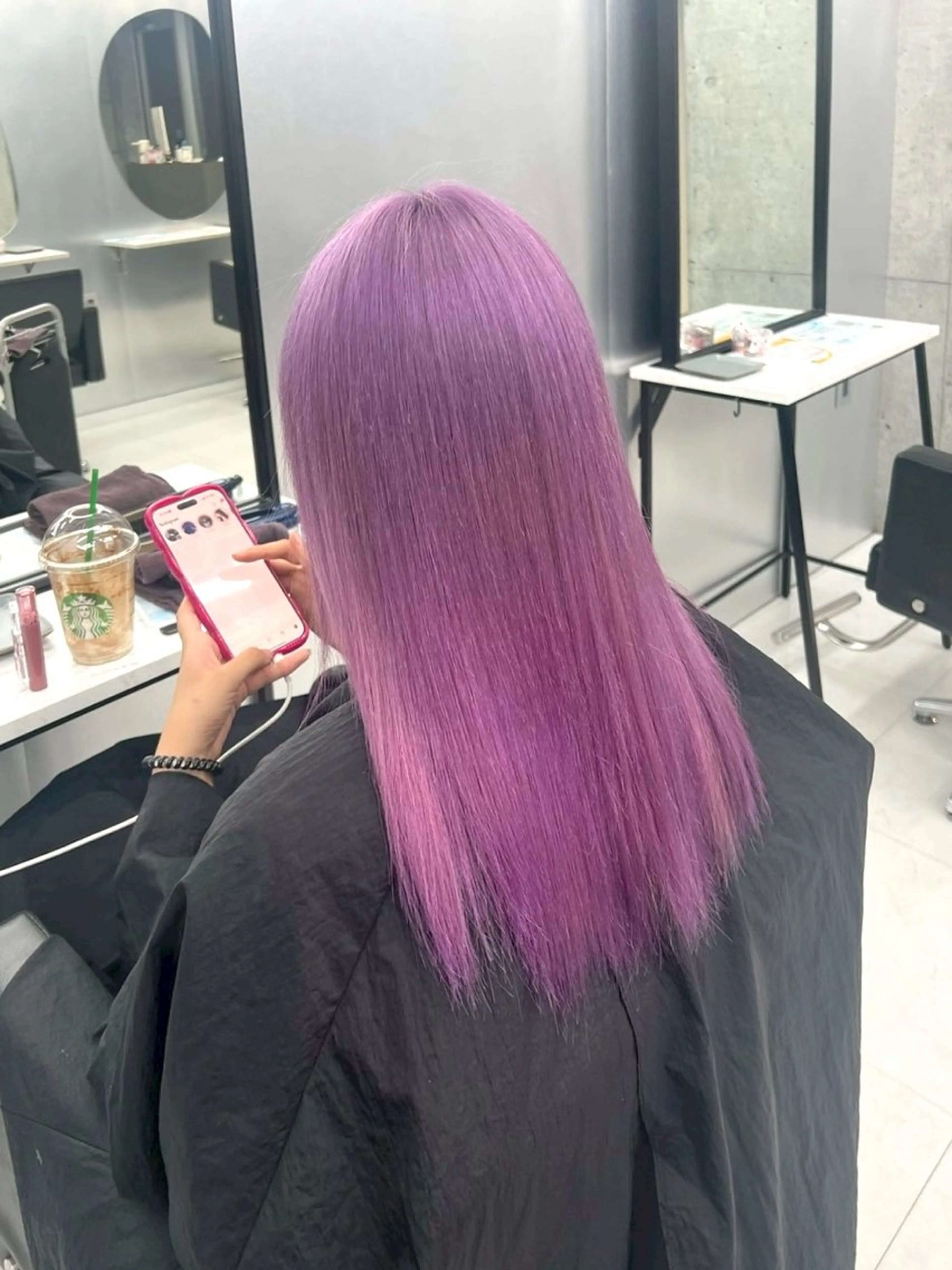 カラー 🦋ハイトーン×ア レンジ💫Leenaのヘアスタイル