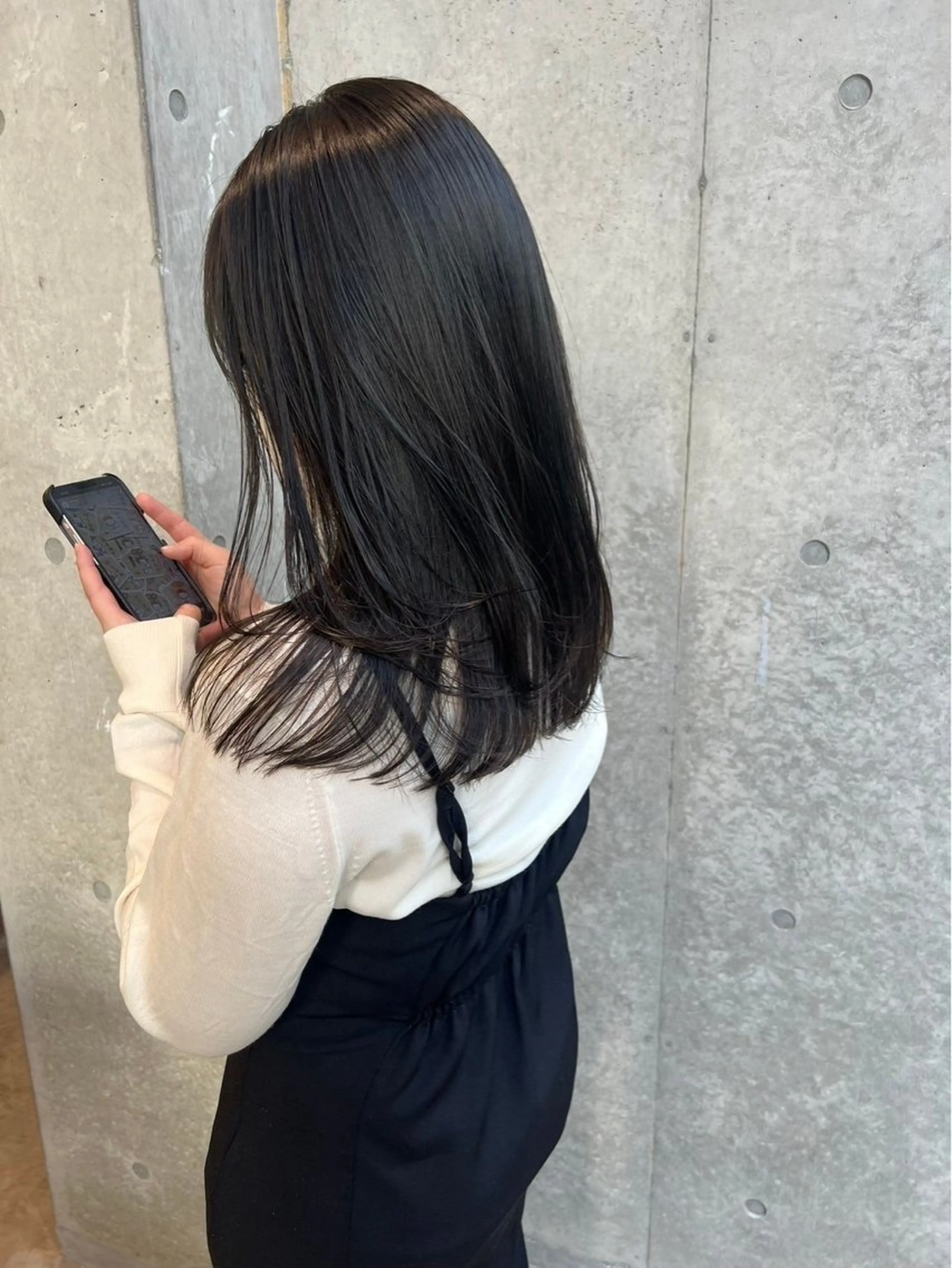 ロング ロングレイヤー アッシュ 顔周りカット 韓国風ヘア レイヤーカット カット ヘアカラー トリートメント 誰より丁寧なカット/ 小林輝/レイヤーのヘアスタイル