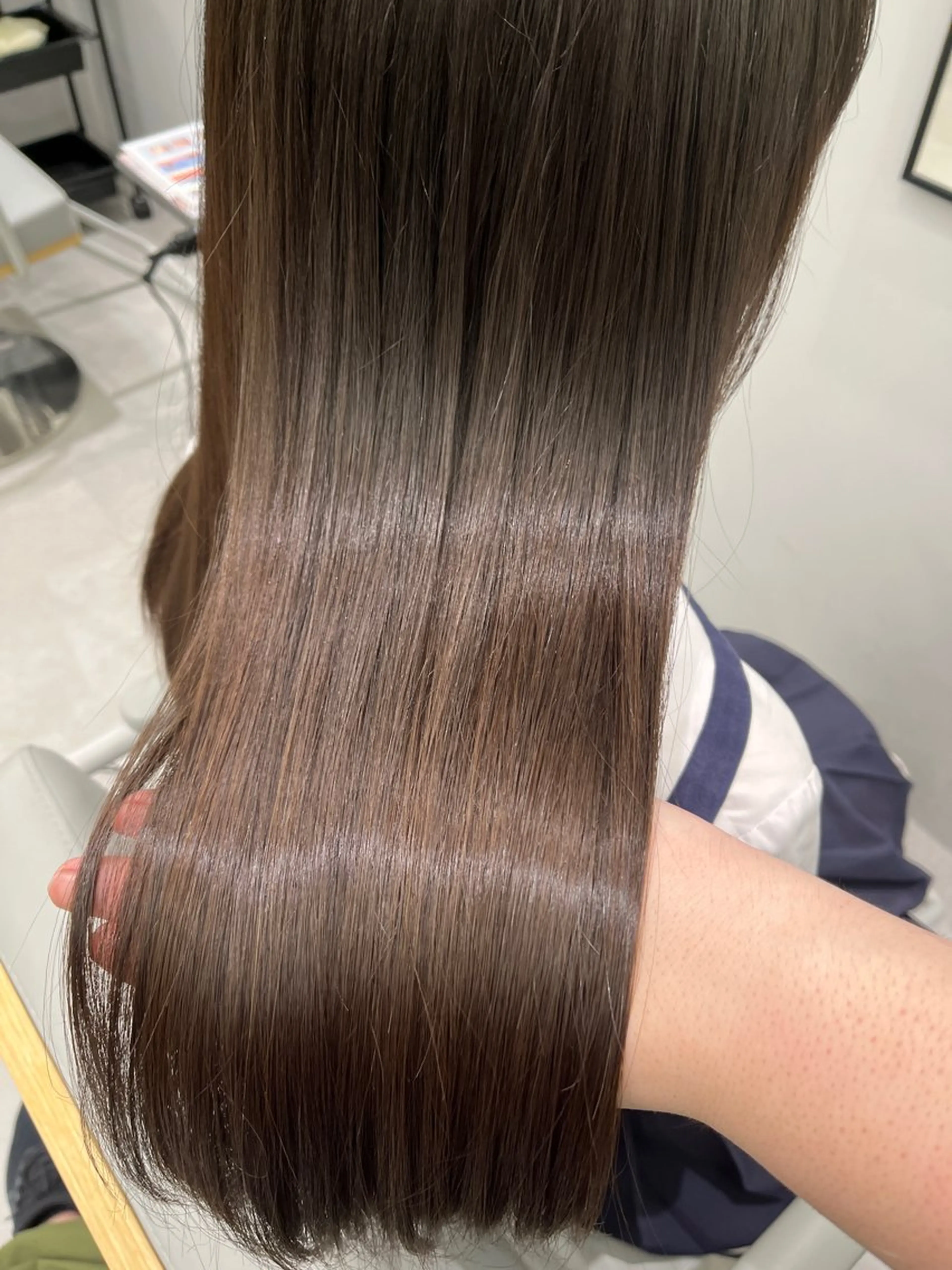 セミロング 菅 樹希弥のヘアスタイル