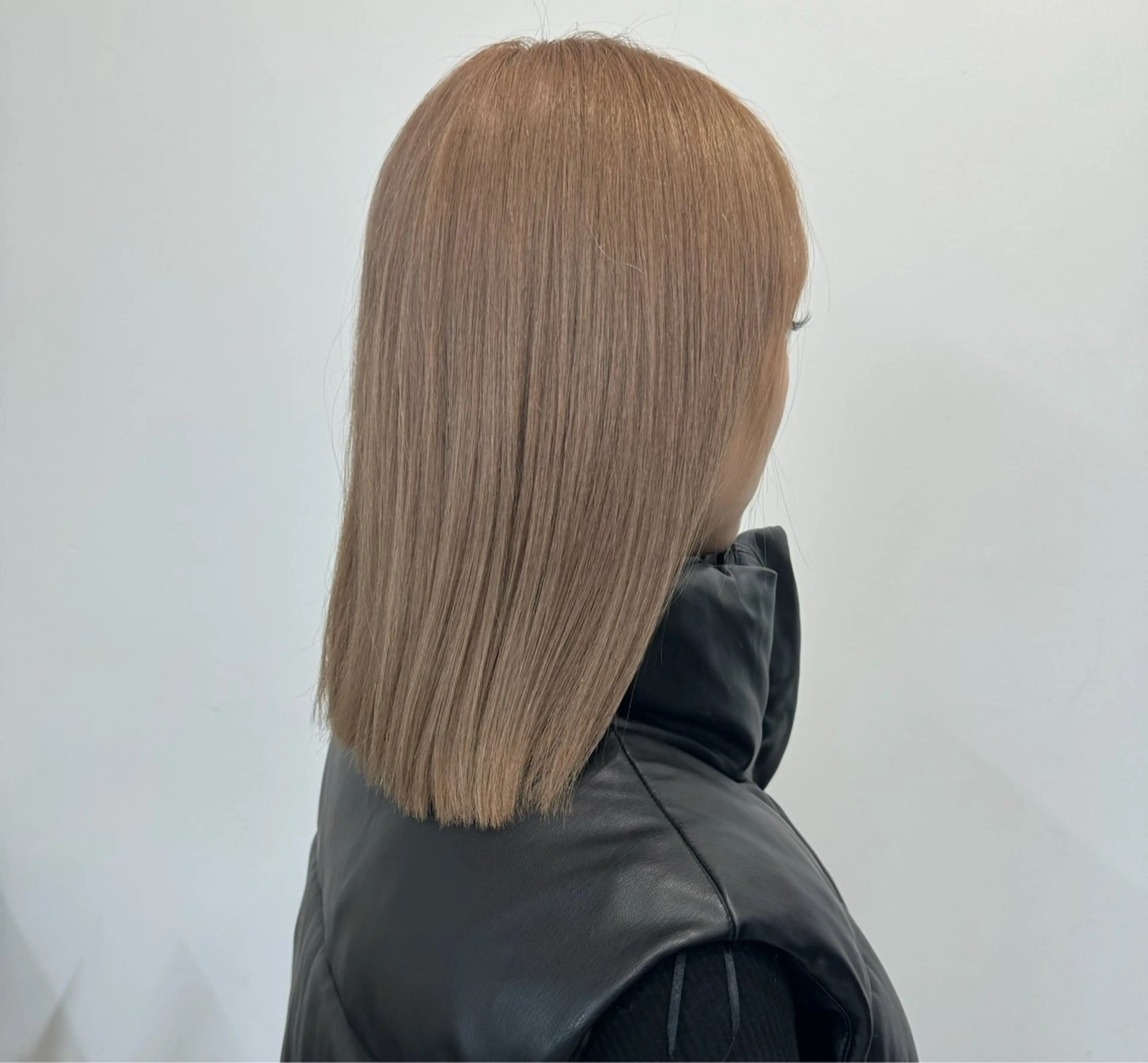 セミロング こはる/韓国🇰🇷 /ブリーチ/カラー♡のヘアスタイル