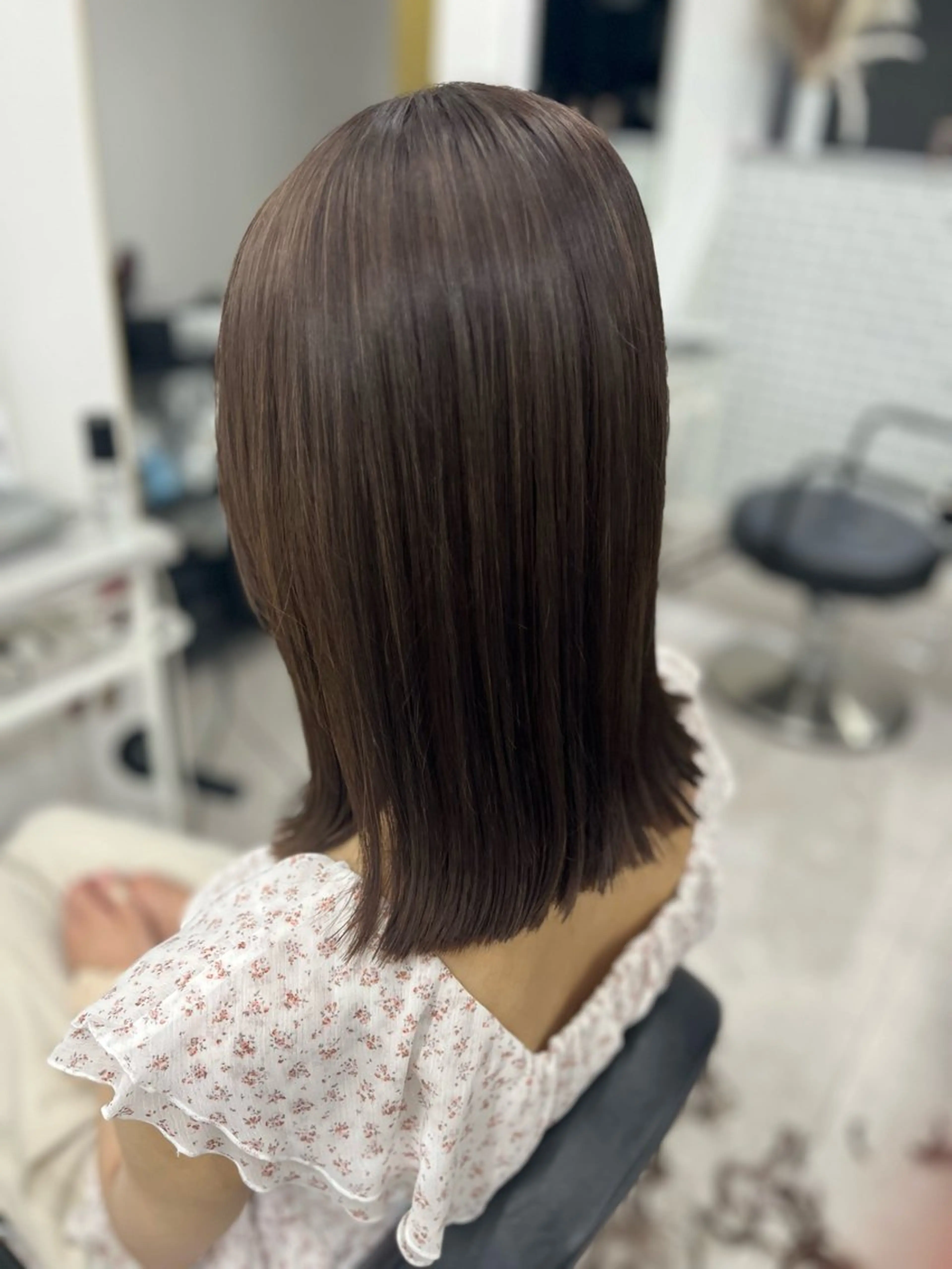 セミロング カラー ベージュカラー ミルクティーベージュ カット ヘアカラー トリートメント 🫧ぷる艶カラー🫧 Yuubi🦩のヘアスタイル