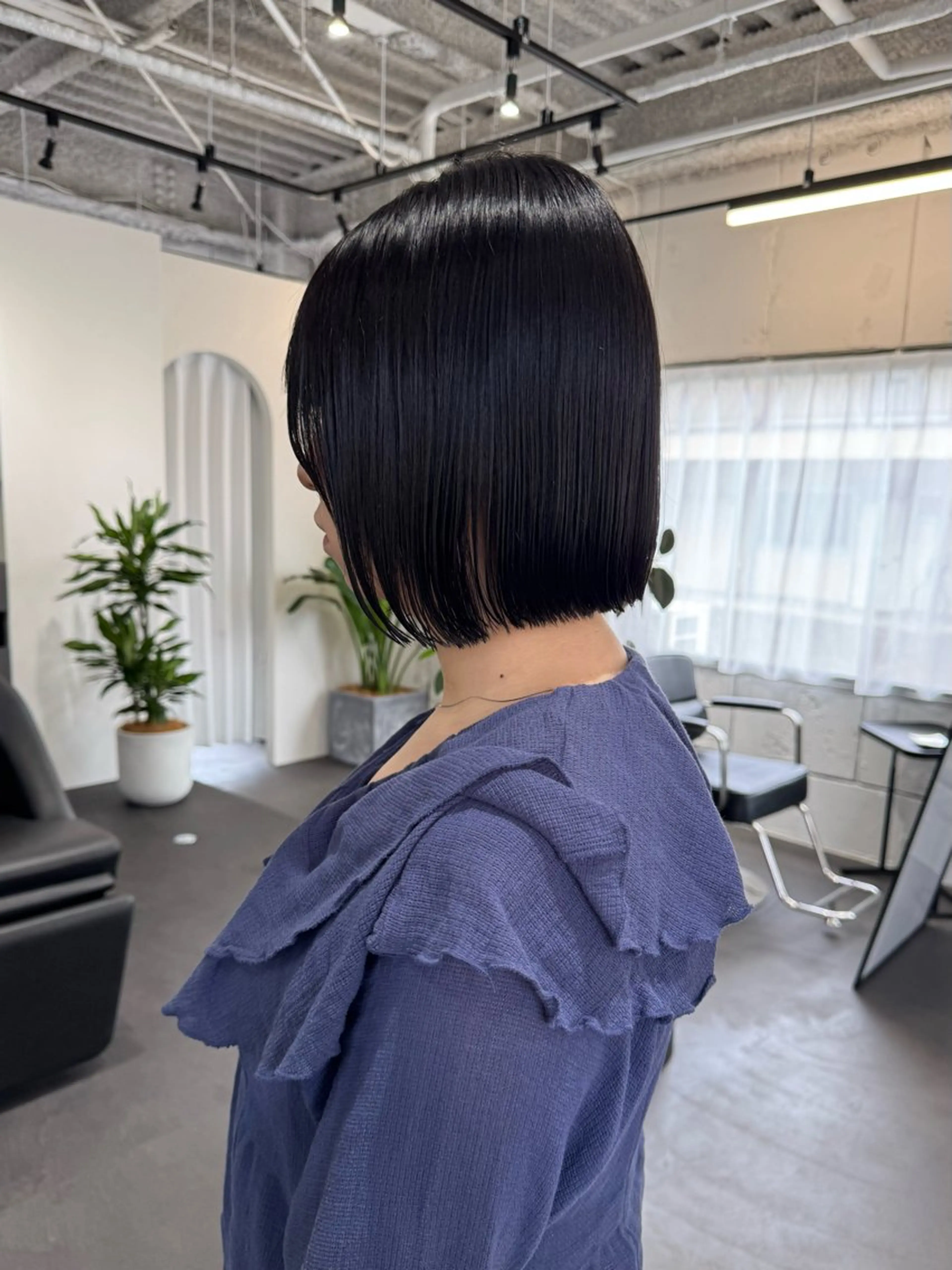 ミディアム MINA ミナのヘアスタイル