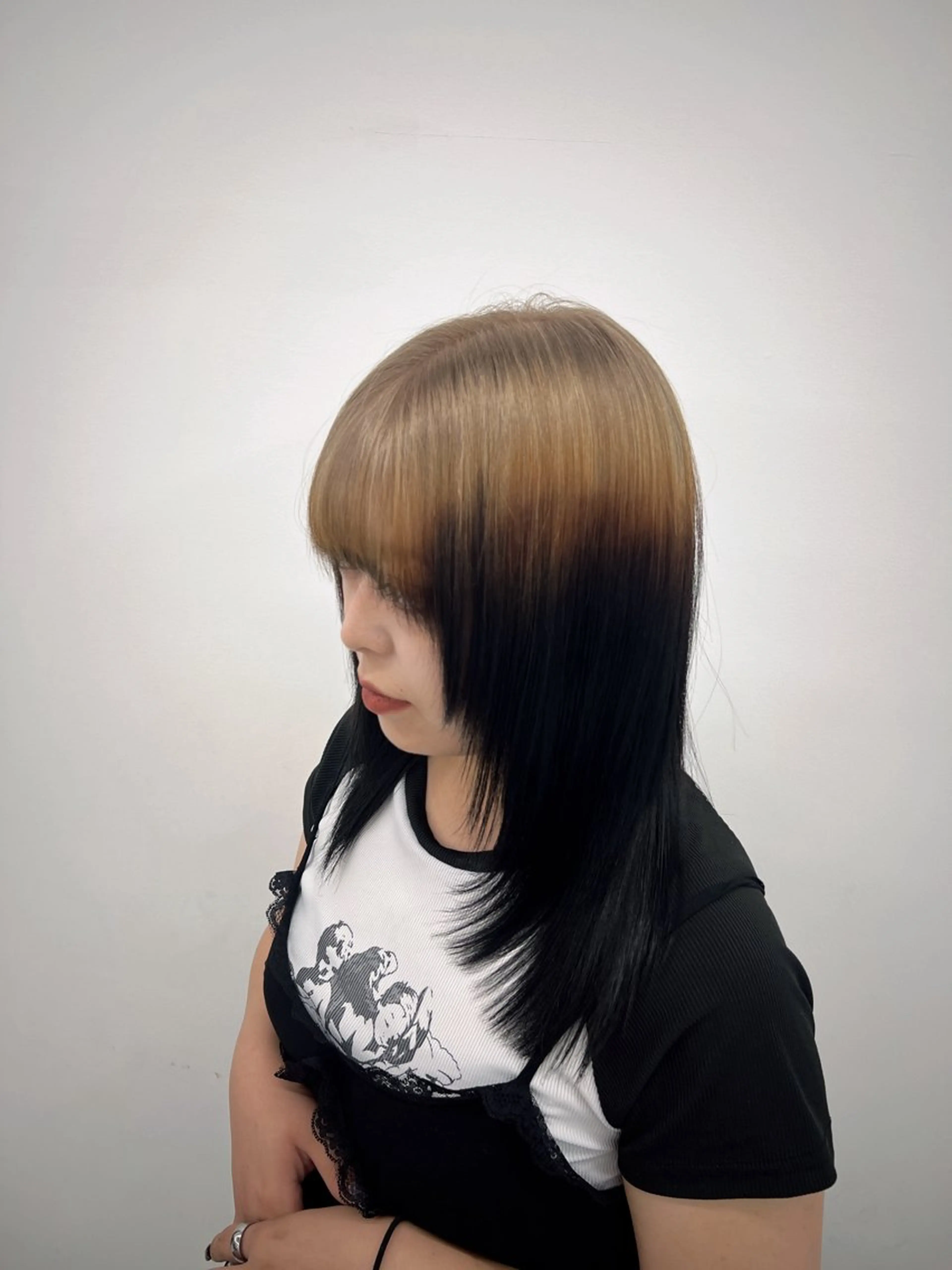 ロング カラー カット ヘアカラー トリートメント 赤みゼロ/透明感 カラー🌿KANTAのヘアスタイル